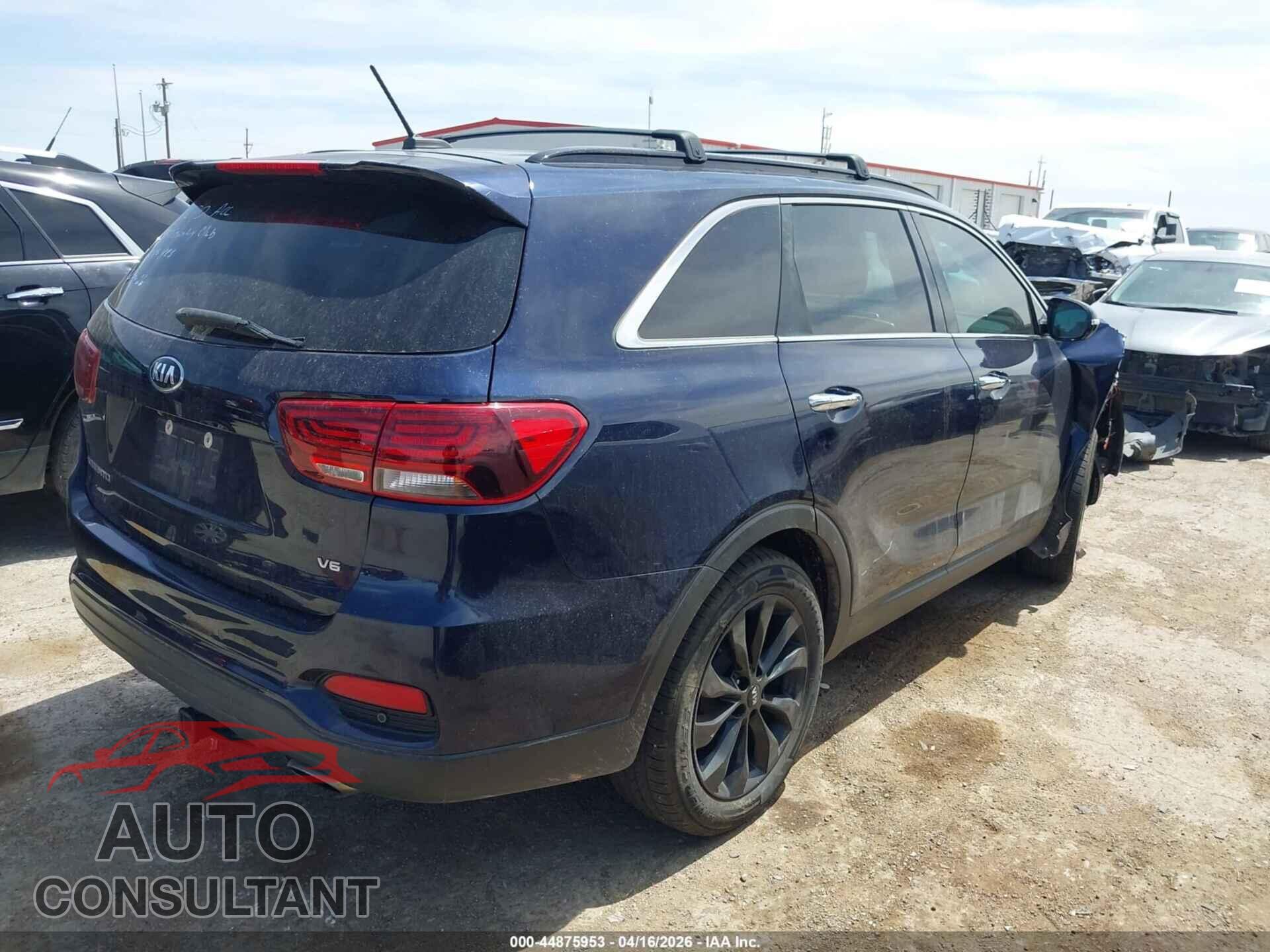 KIA SORENTO 2019 - 5XYPG4A59KG603473