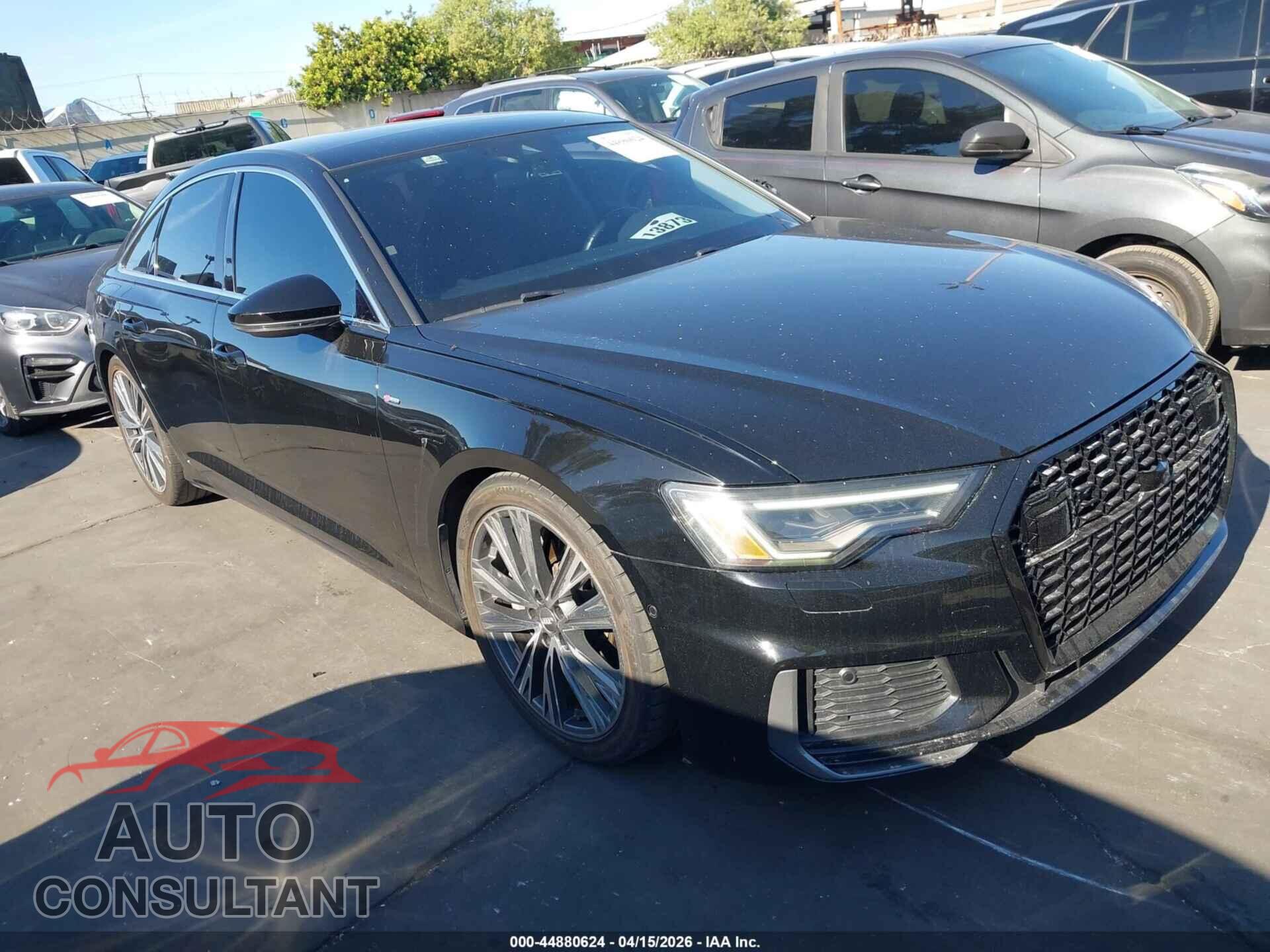 AUDI A6 2019 - WAUL2AF28KN021784