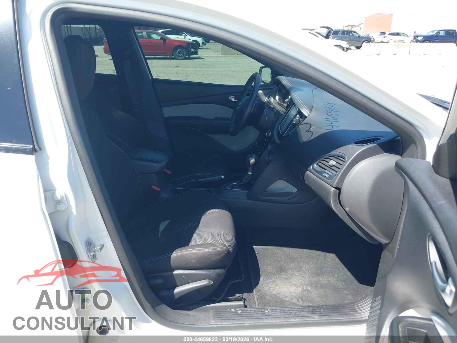 DODGE DART 2015 - 1C3CDFBB0FD300940