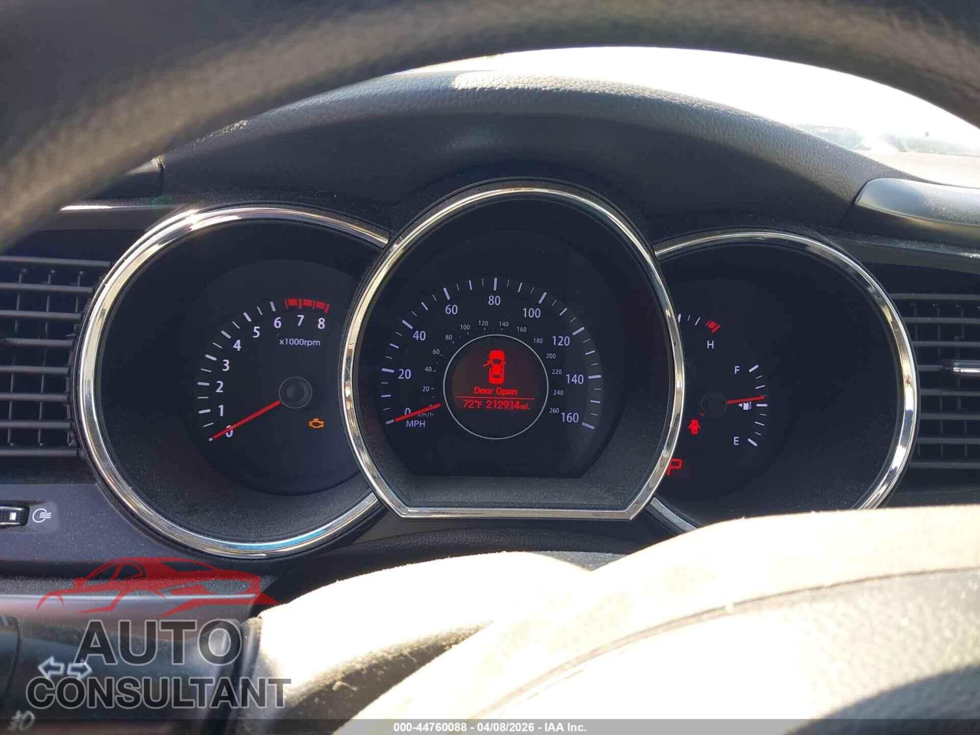 KIA OPTIMA 2013 - KNAGM4A77D5392017