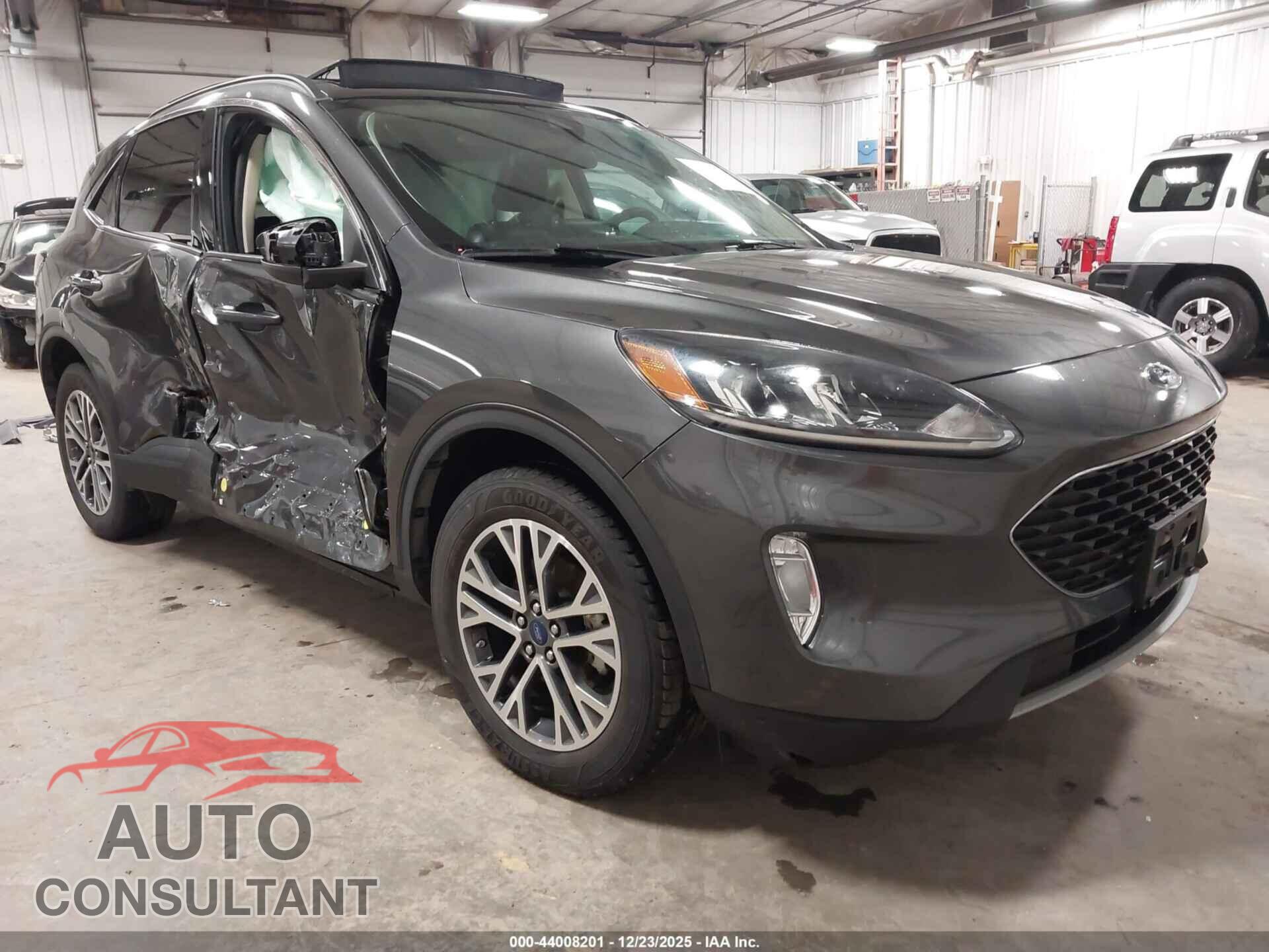 FORD ESCAPE 2020 - 1FMCU9H66LUA78256