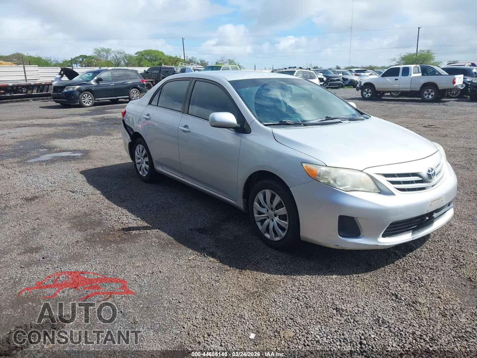 TOYOTA COROLLA 2013 - 2T1BU4EE6DC962193