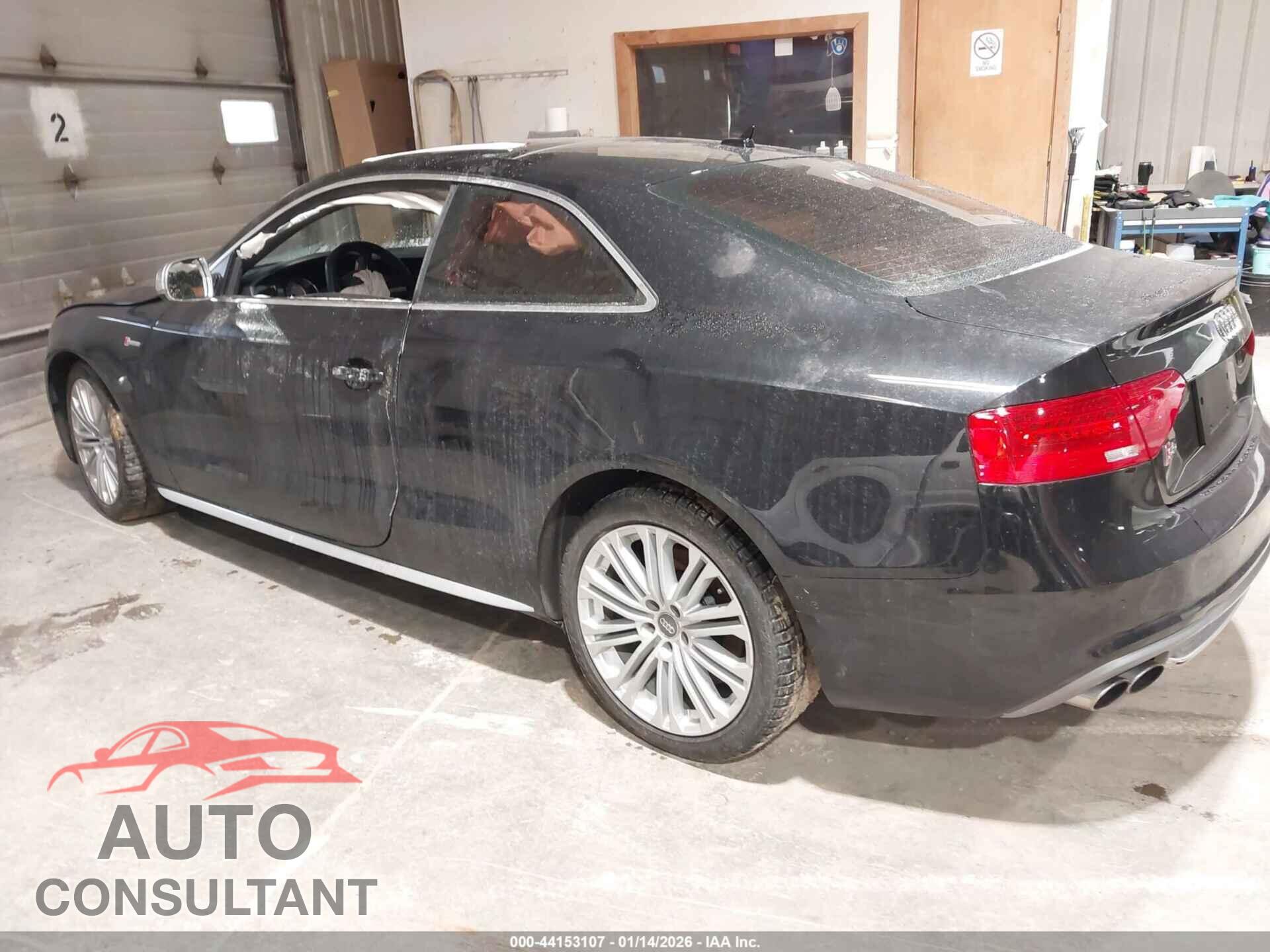 AUDI S5 2013 - WAUCGAFR6DA049348