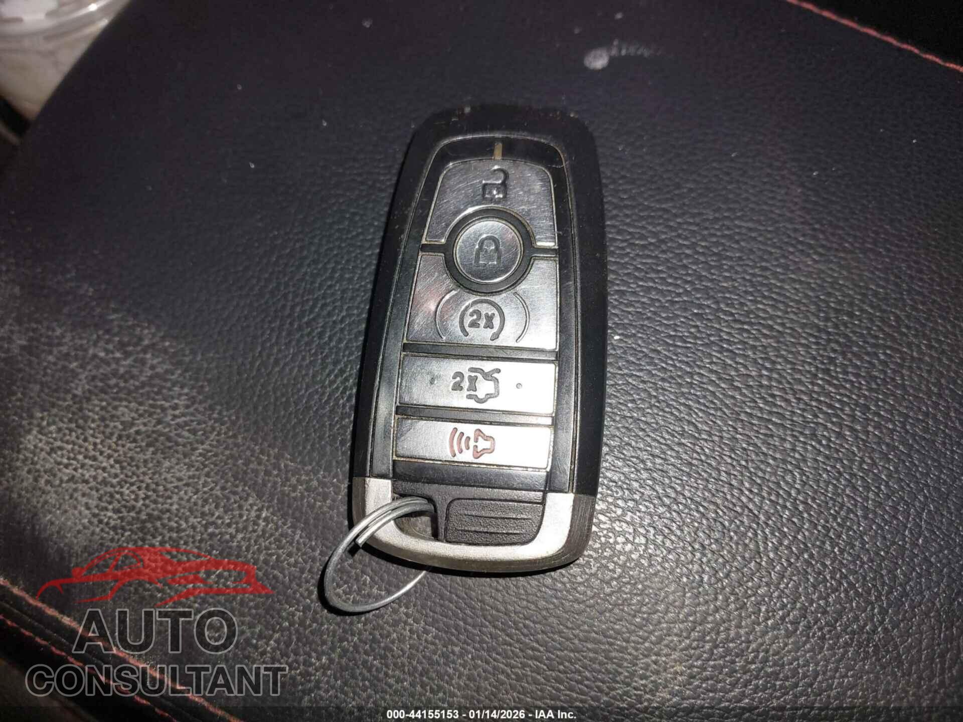 FORD EXPLORER 2018 - 1FM5K8GTXJGB01727