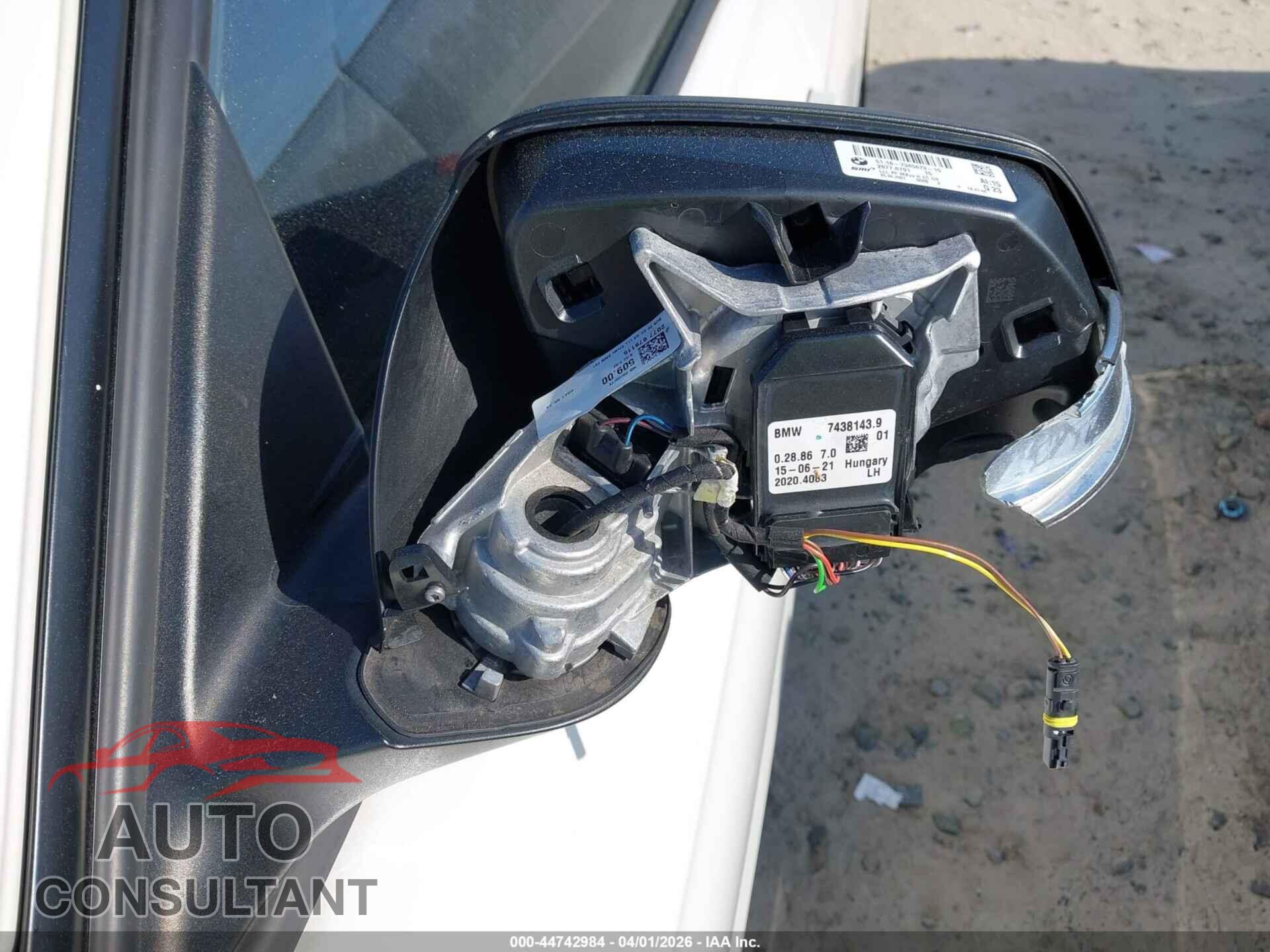 BMW 328I 2016 - WBA8E3G5XGNU01797
