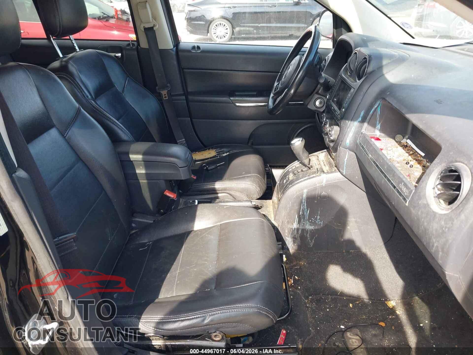 JEEP COMPASS 2011 - 1J4NF5FB2BD163846