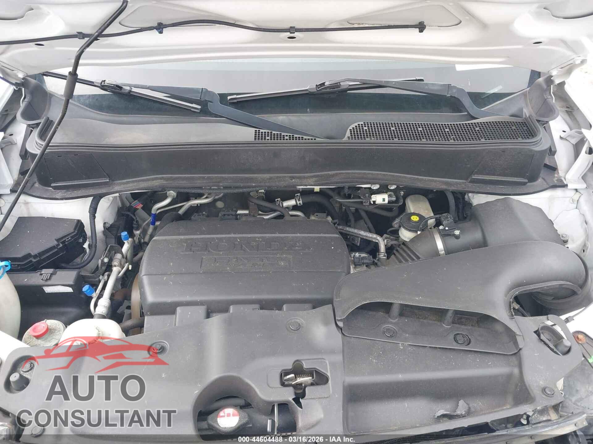 HONDA PILOT 2015 - 5FNYF4H59FB031427