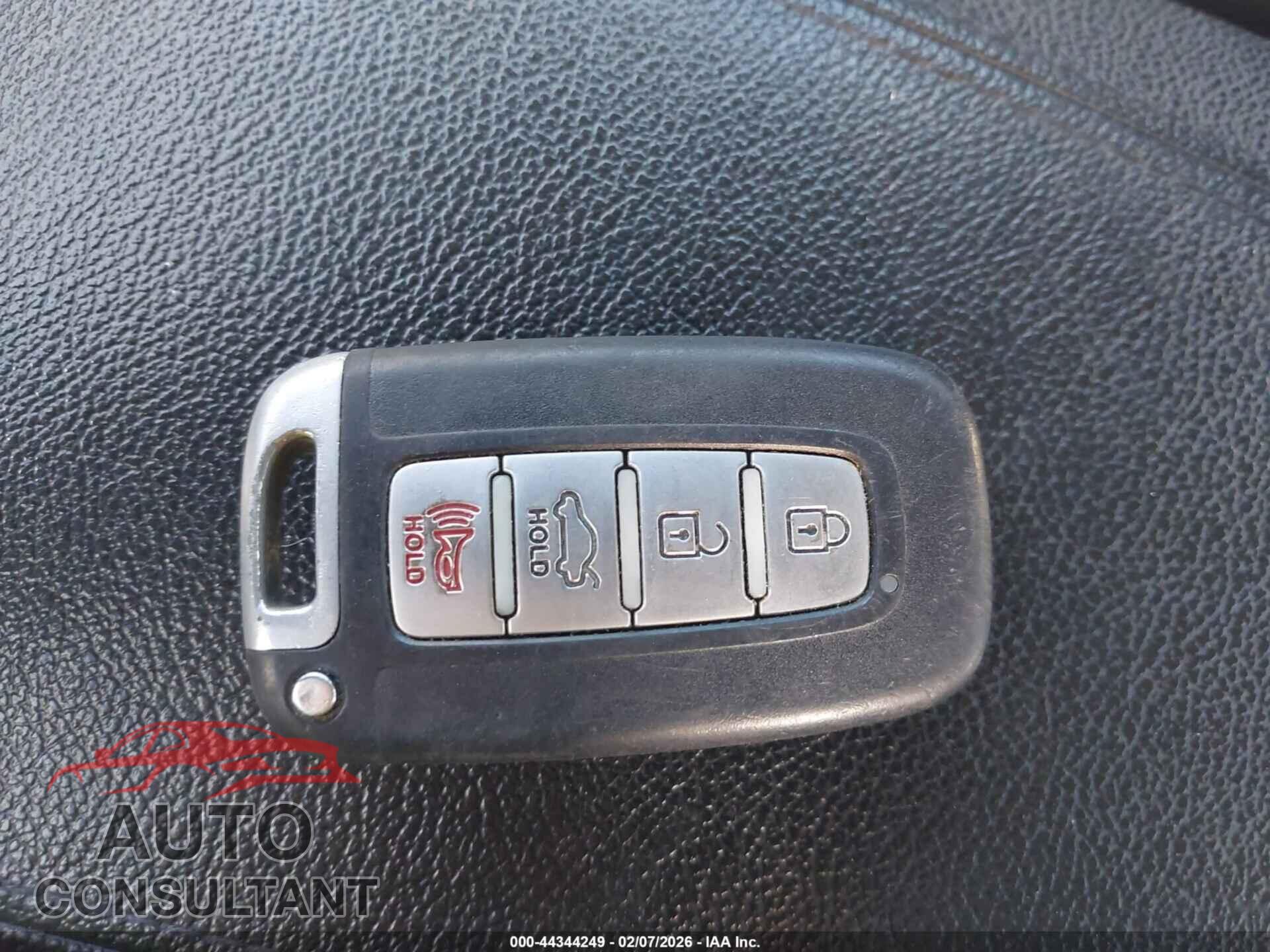 HYUNDAI SONATA 2012 - 5NPEC4AC9CH427763