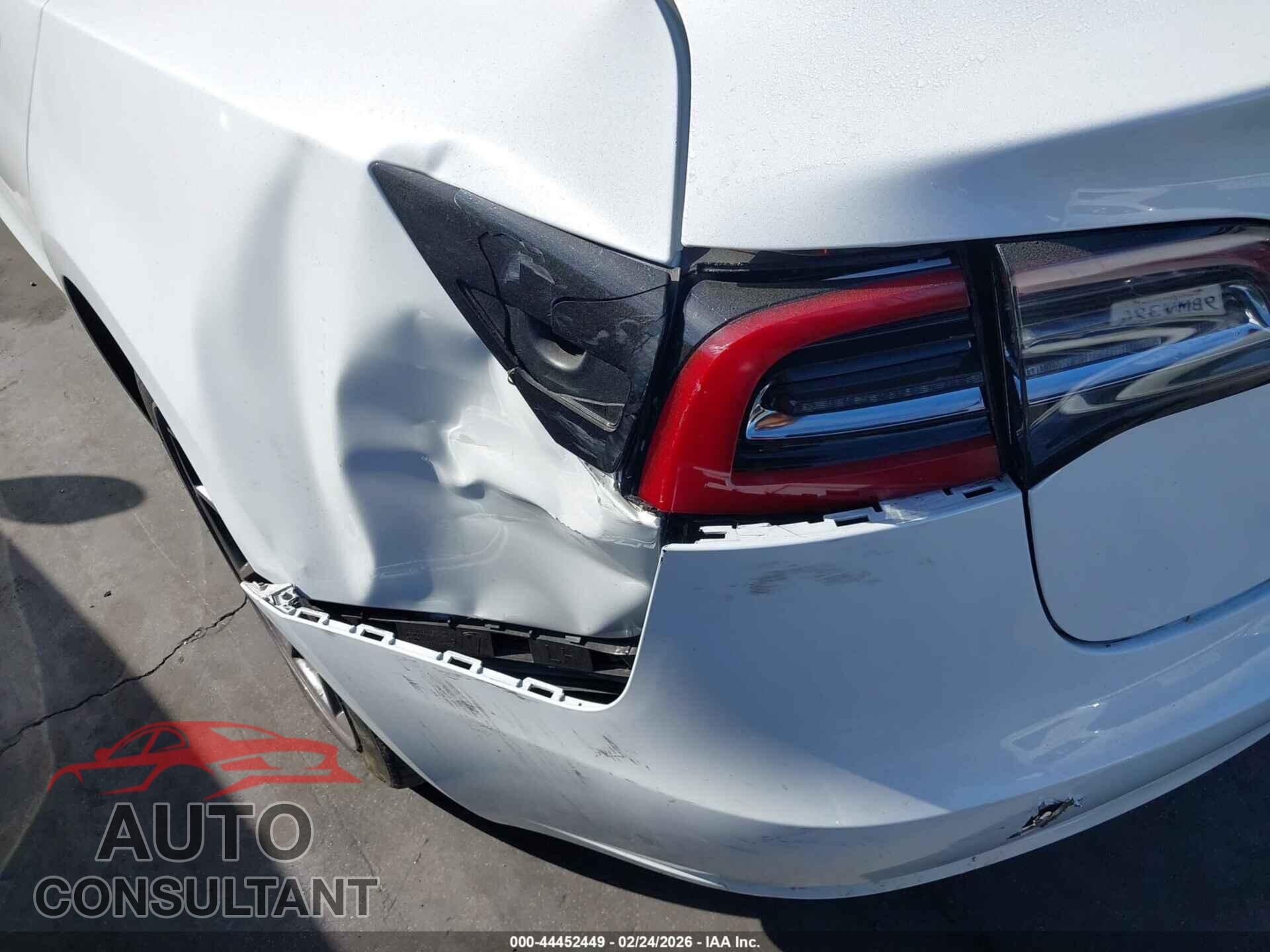 TESLA MODEL 3 2023 - 5YJ3E1EA0PF490084