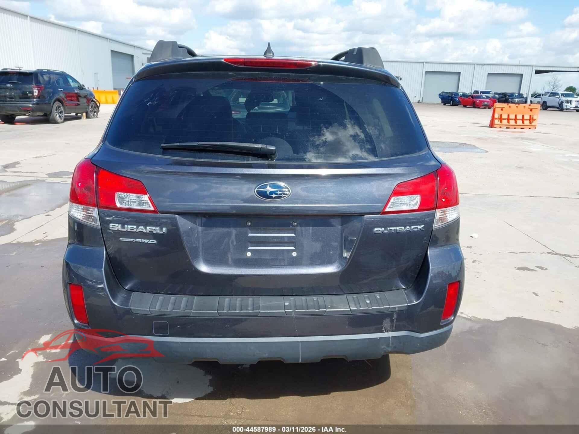 SUBARU OUTBACK 2013 - 4S4BRCLCXD3303339