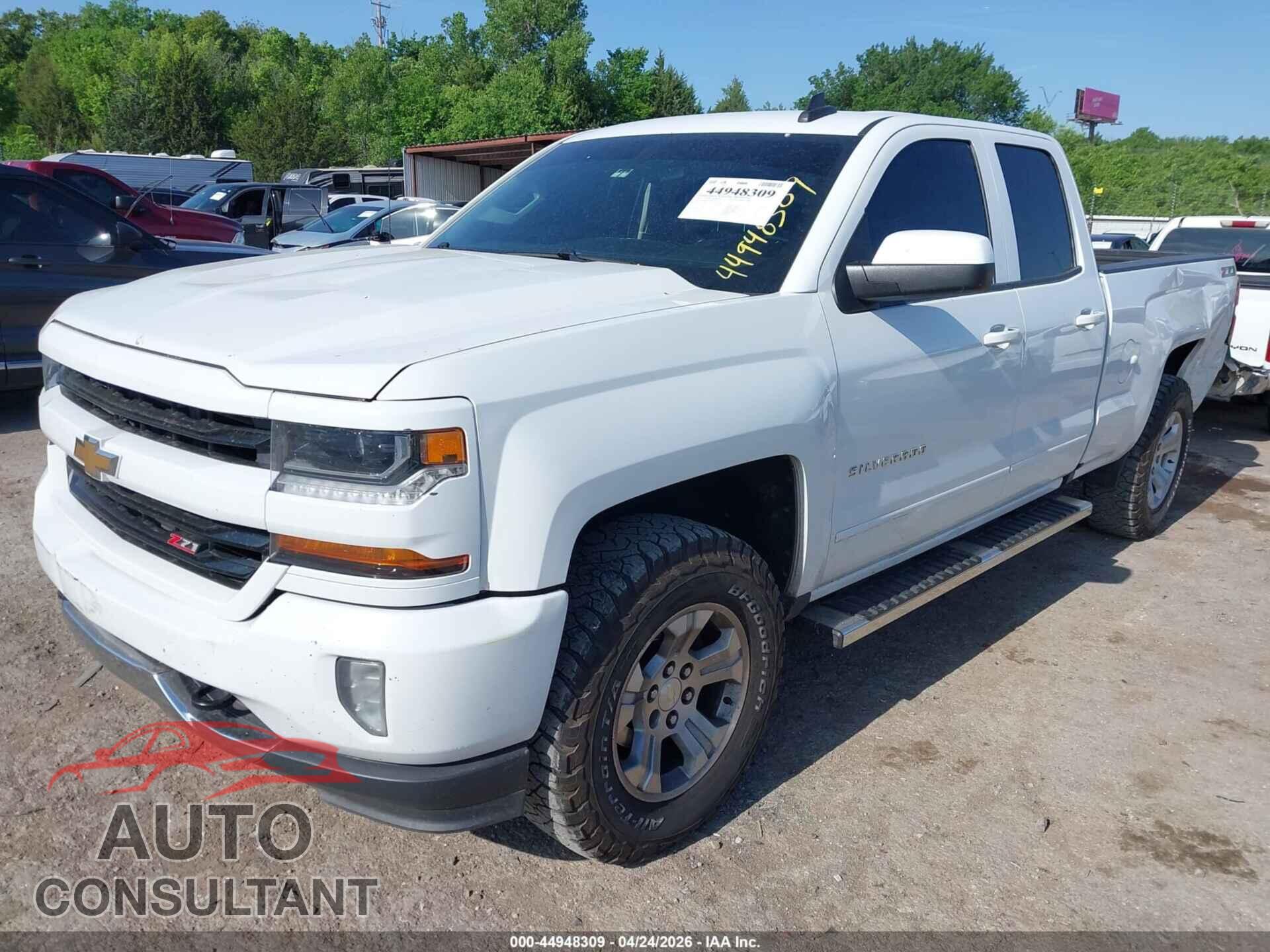 CHEVROLET SILVERADO 1500 2017 - 1GCVKREC4HZ347345