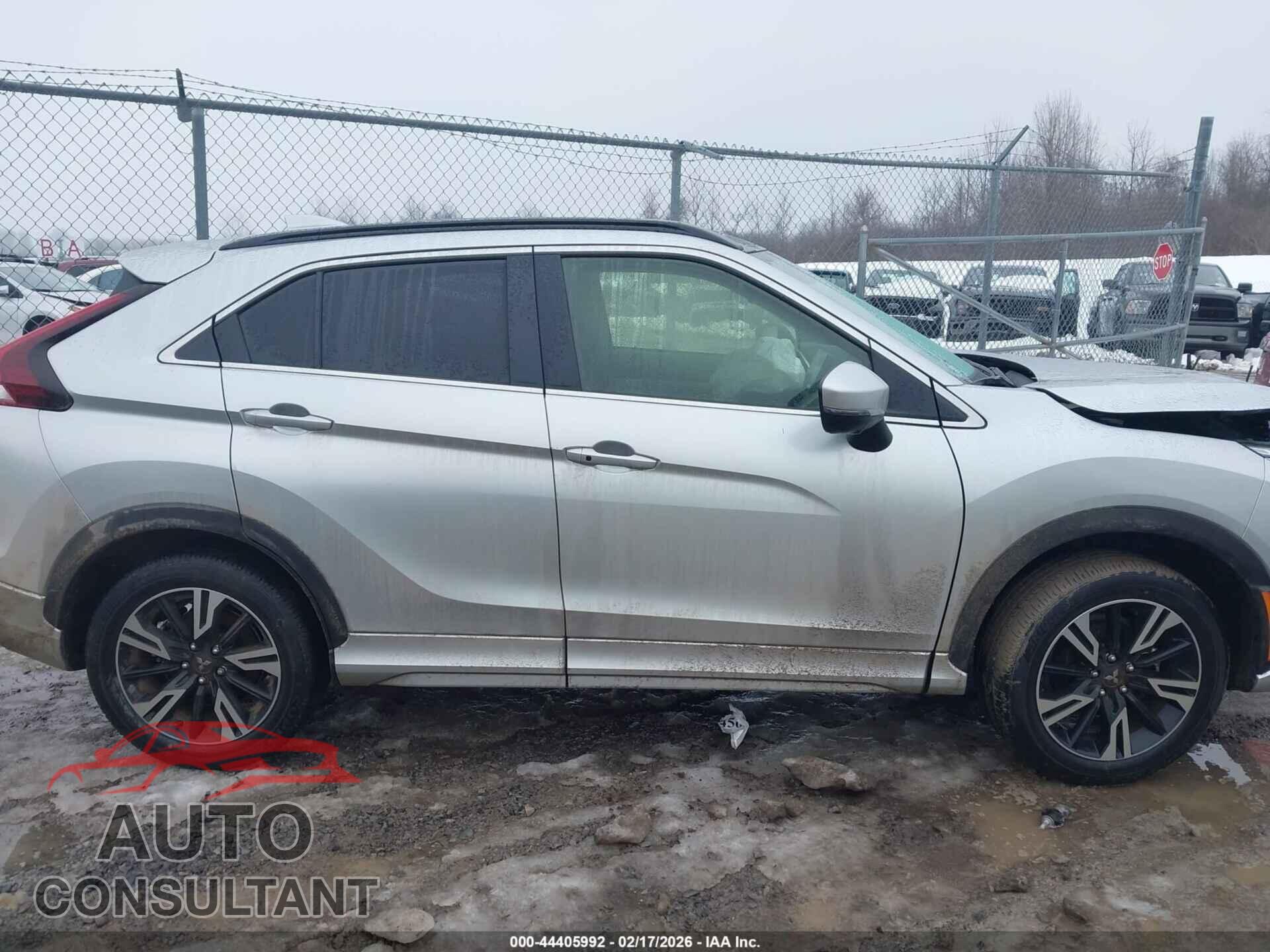 MITSUBISHI ECLIPSE CROSS 2025 - JA4ATWAA9SZ047588