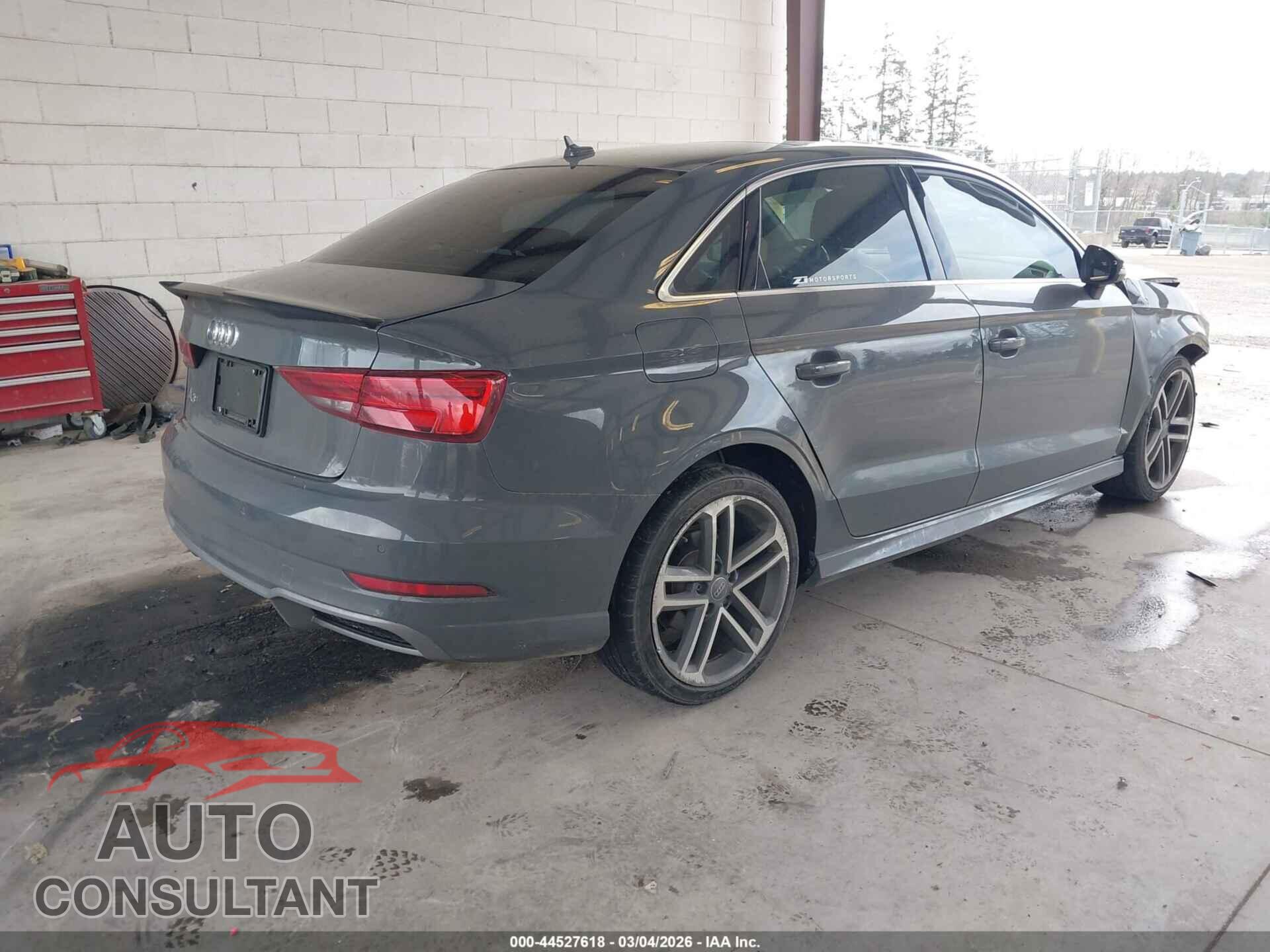 AUDI A3 2017 - WAUGUGFF2H1025606