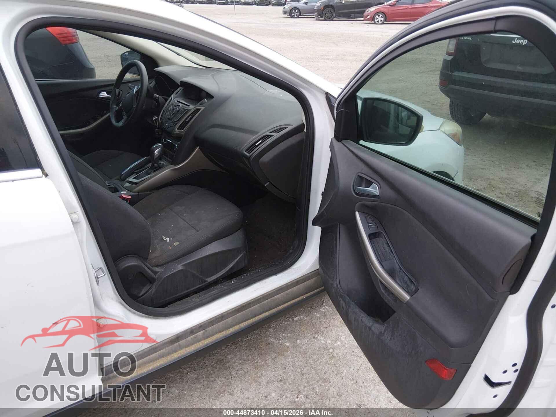 FORD FOCUS 2012 - 1FAHP3M20CL190659