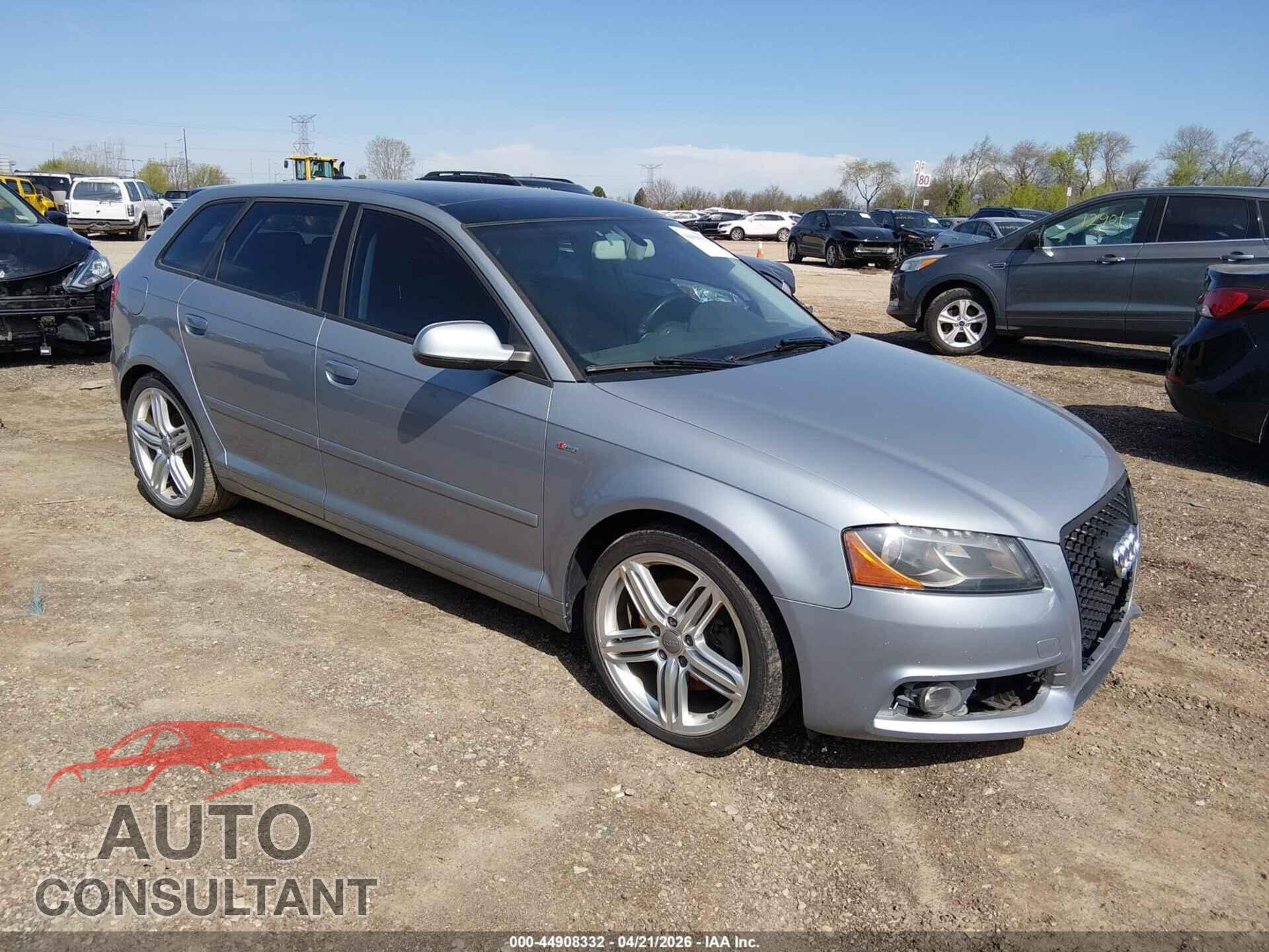 AUDI A3 2011 - WAUKFAFM9BA013783