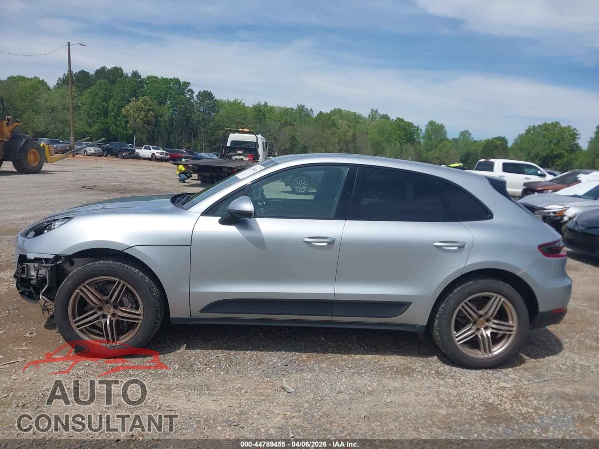 PORSCHE MACAN 2015 - WP1AB2A54FLB58609