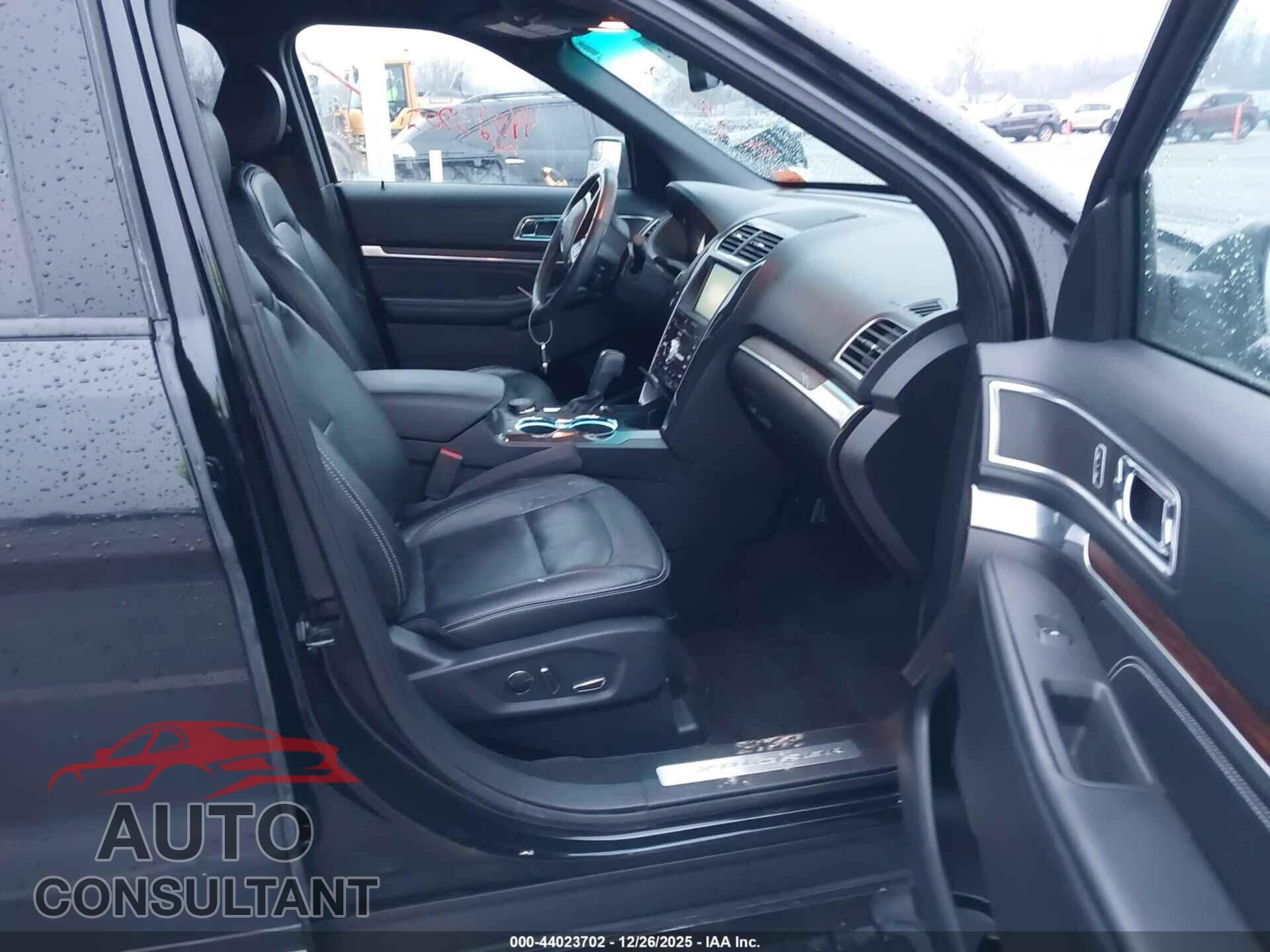 FORD EXPLORER 2016 - 1FM5K8F82GGA45997