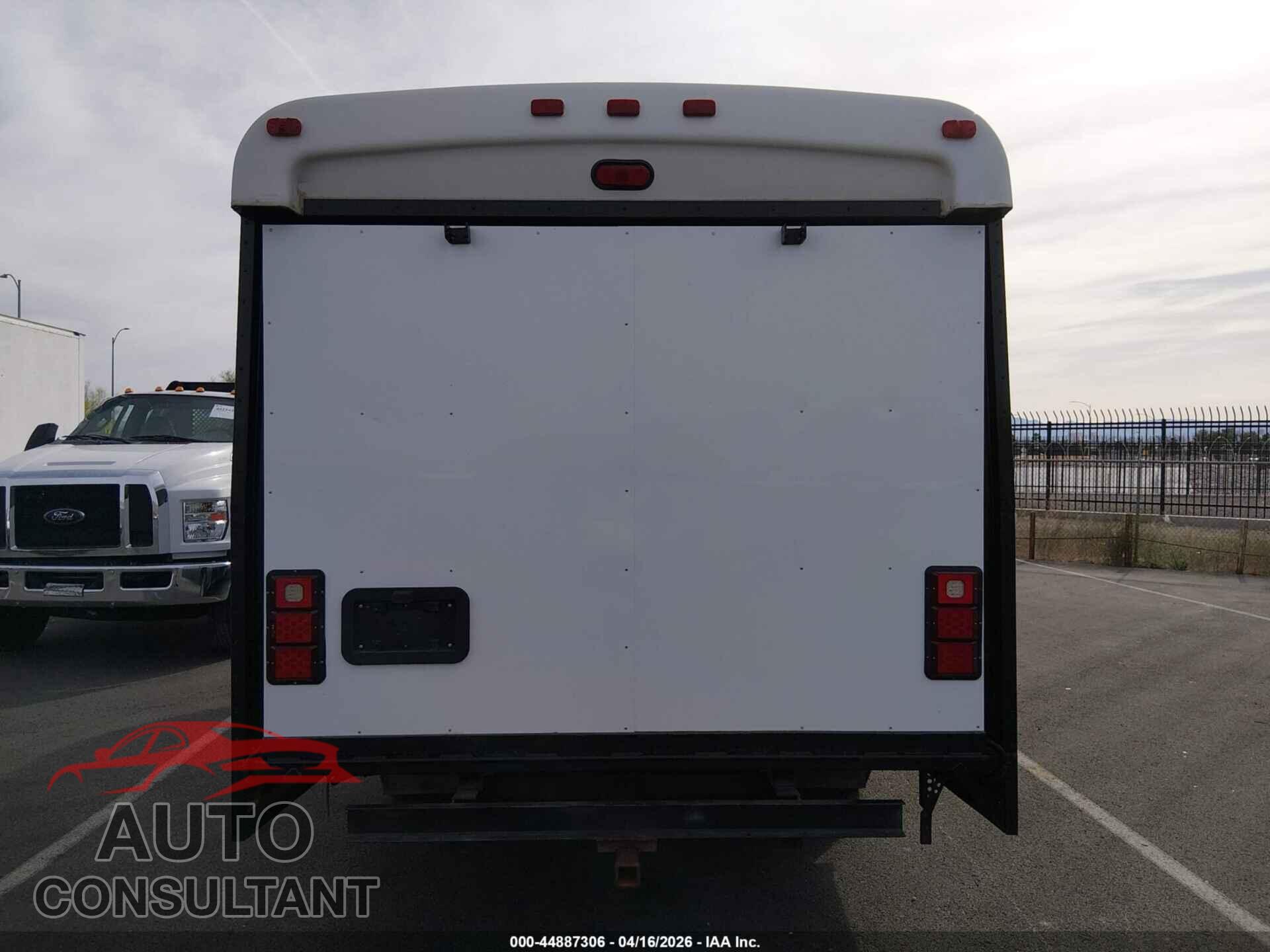 FORD E-450 CUTAWAY 2012 - 1FDFE4FS2CDA13398