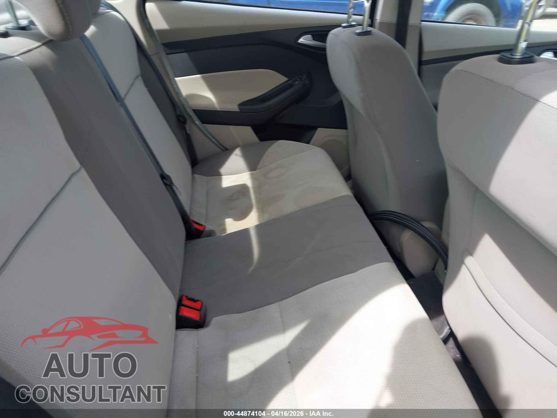 FORD FOCUS 2012 - 1FAHP3F21CL214254