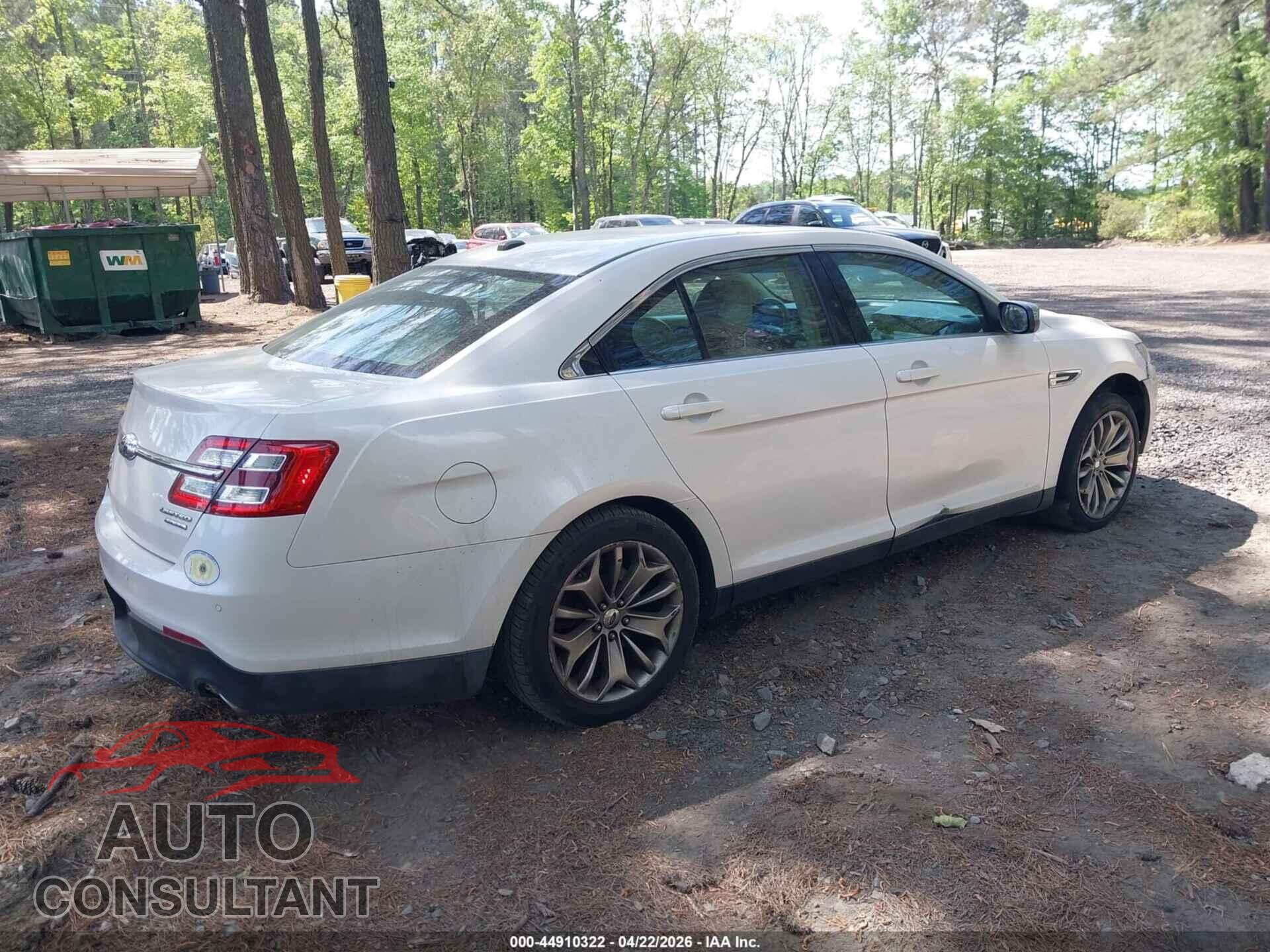FORD TAURUS 2013 - 1FAHP2F81DG104619