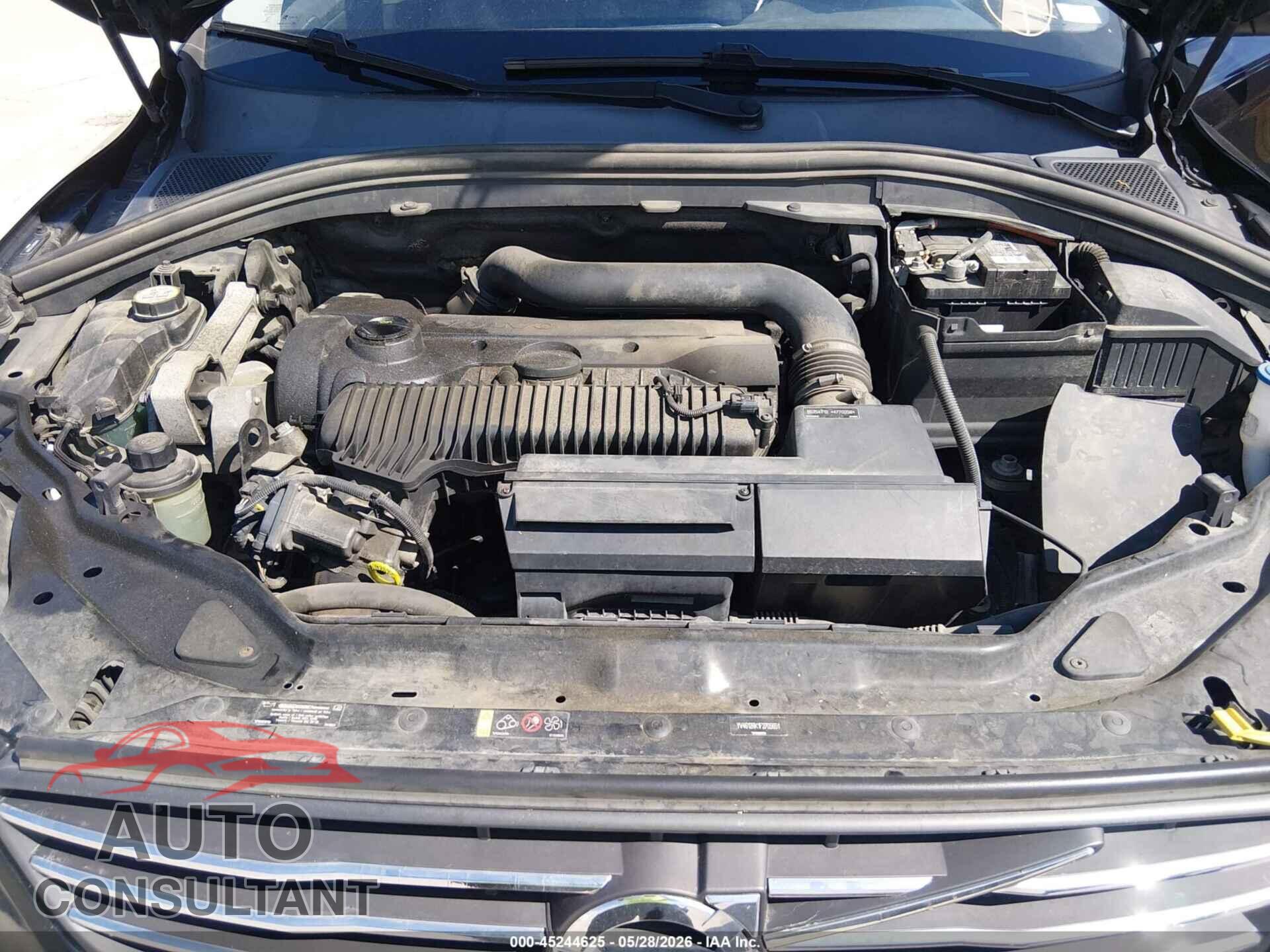 VOLVO XC60 2015 - YV4612RK1F2705651