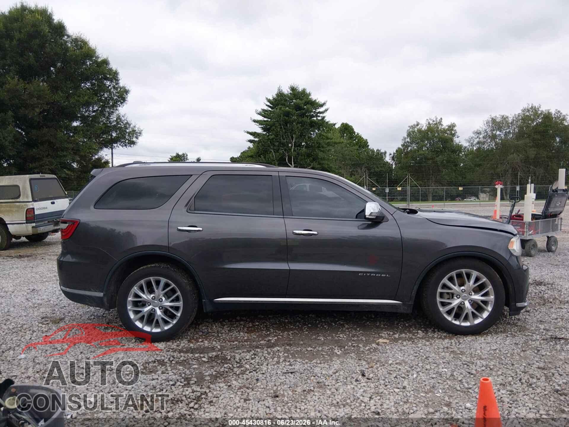 DODGE DURANGO 2015 - 1C4SDHET5FC826476