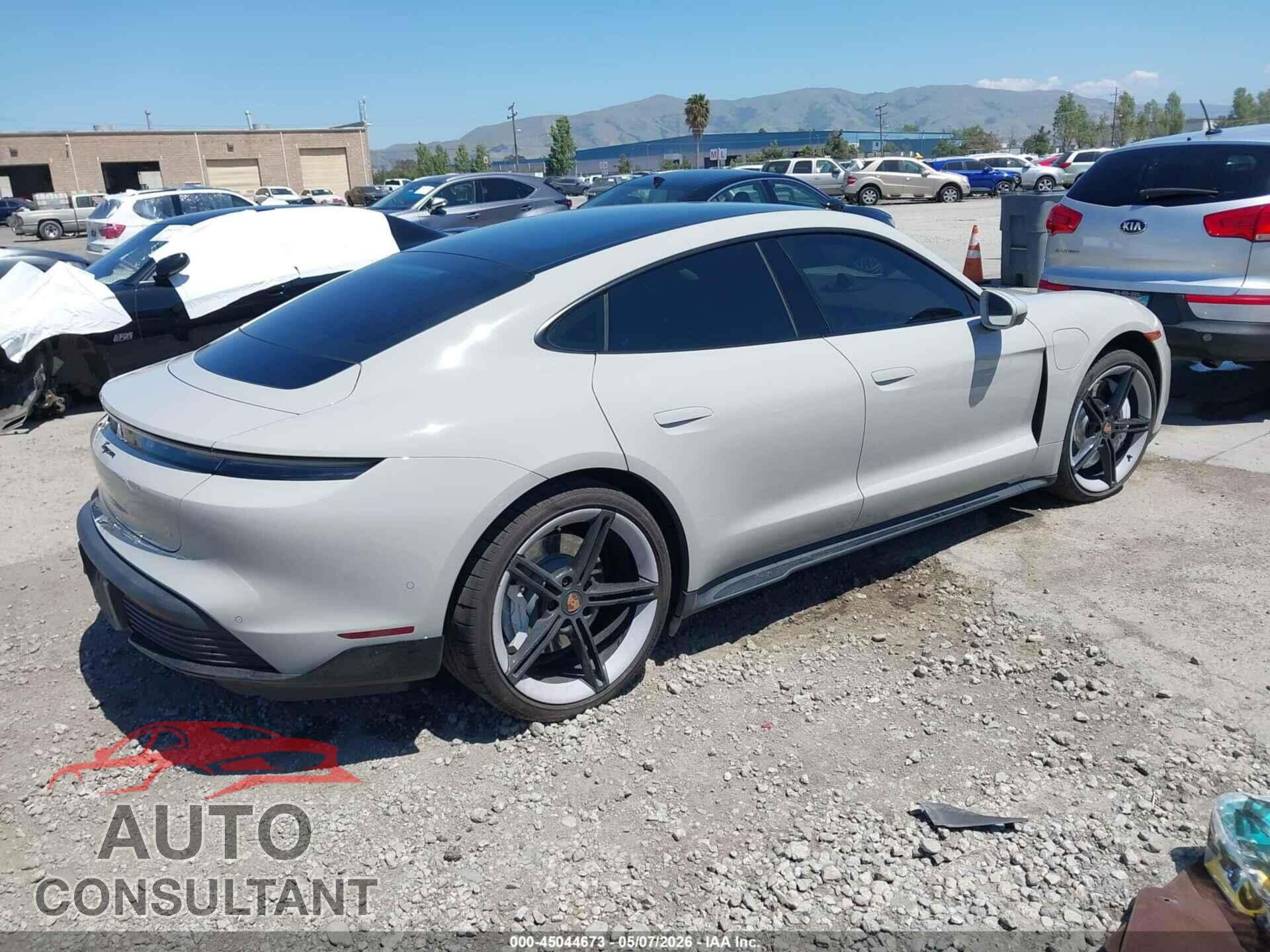 PORSCHE TAYCAN 2023 - WP0AA2Y19PSA13602
