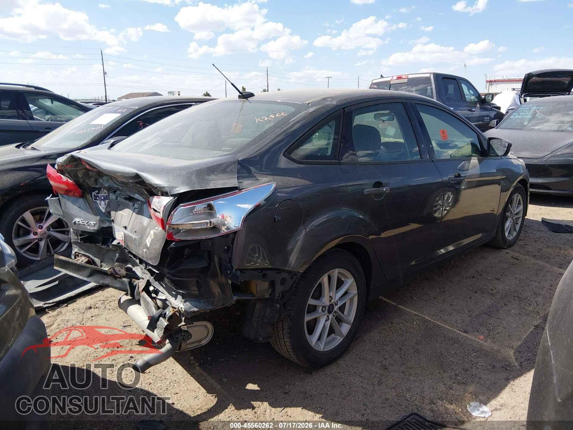 FORD FOCUS 2017 - 1FADP3F28HL314230