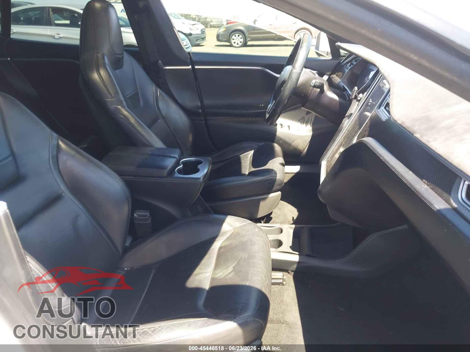 TESLA MODEL S 2015 - 5YJSA1H2XFF085196