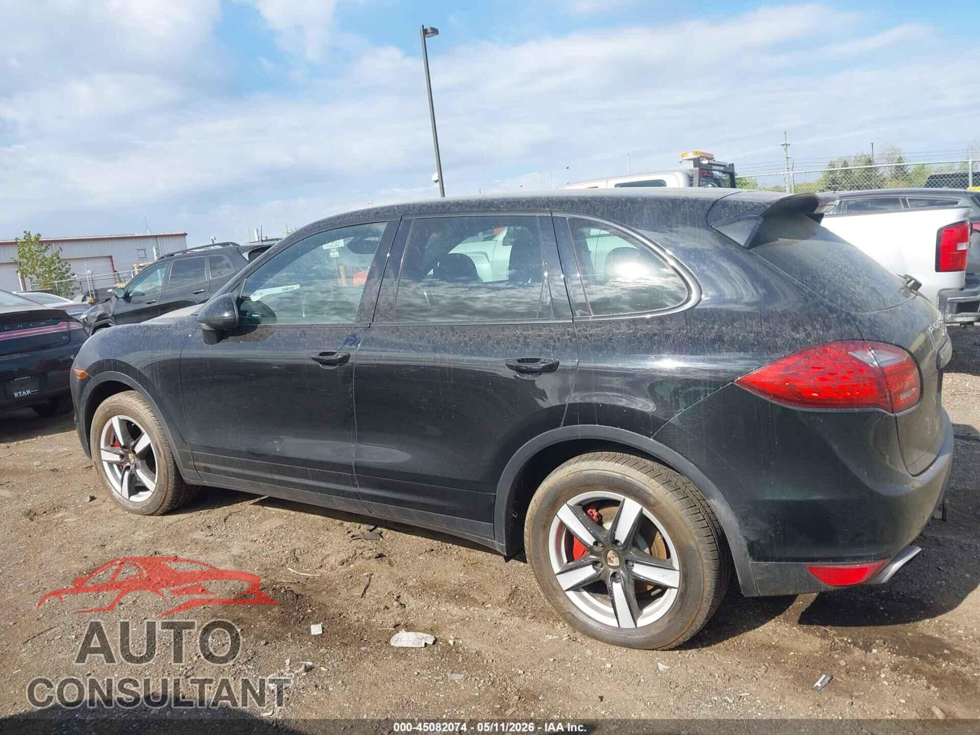 PORSCHE CAYENNE 2012 - WP1AA2A25CLA09775