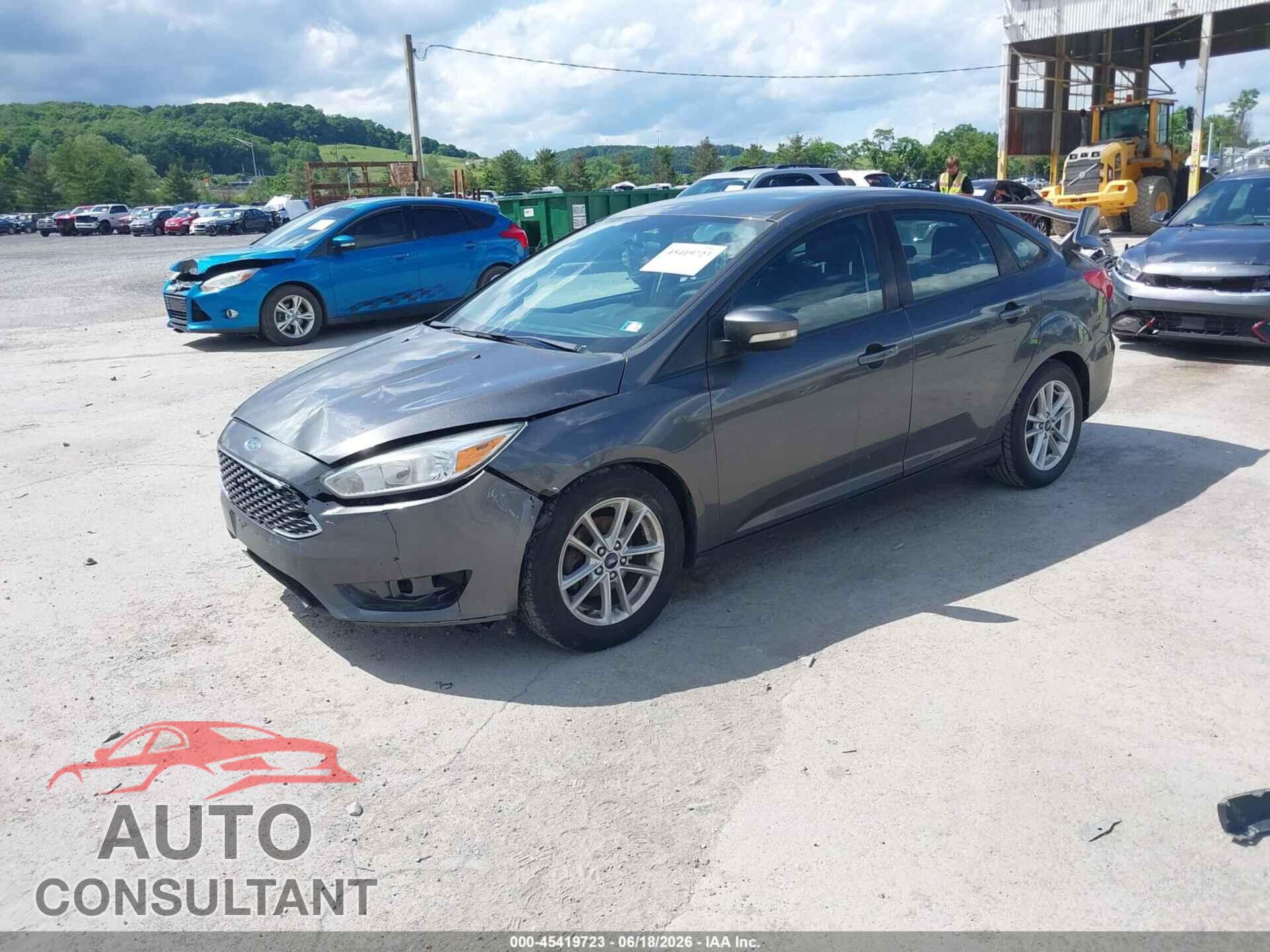 FORD FOCUS 2015 - 1FADP3F29FL252026