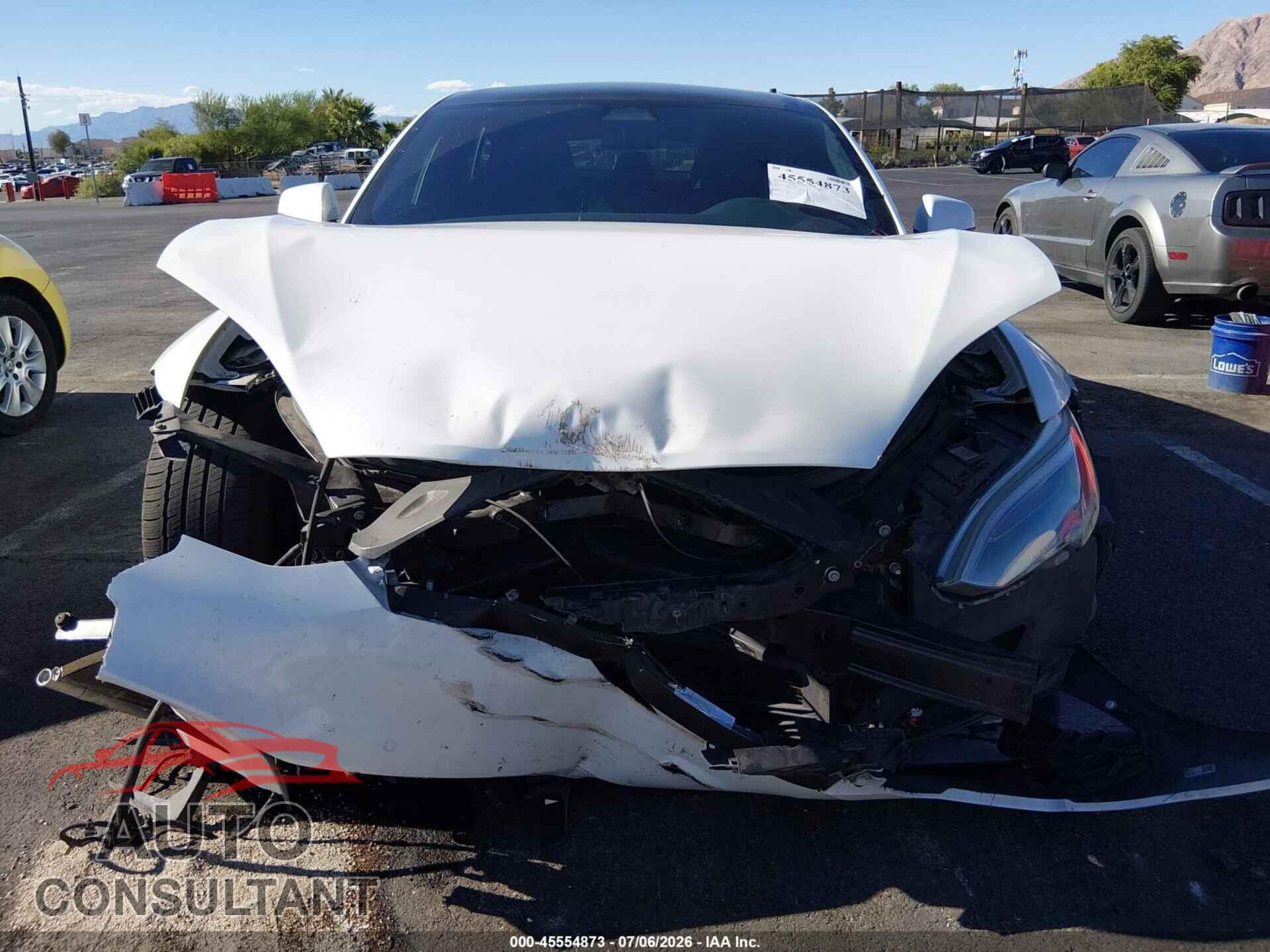 TESLA MODEL S 2020 - 5YJSA1E45LF364685
