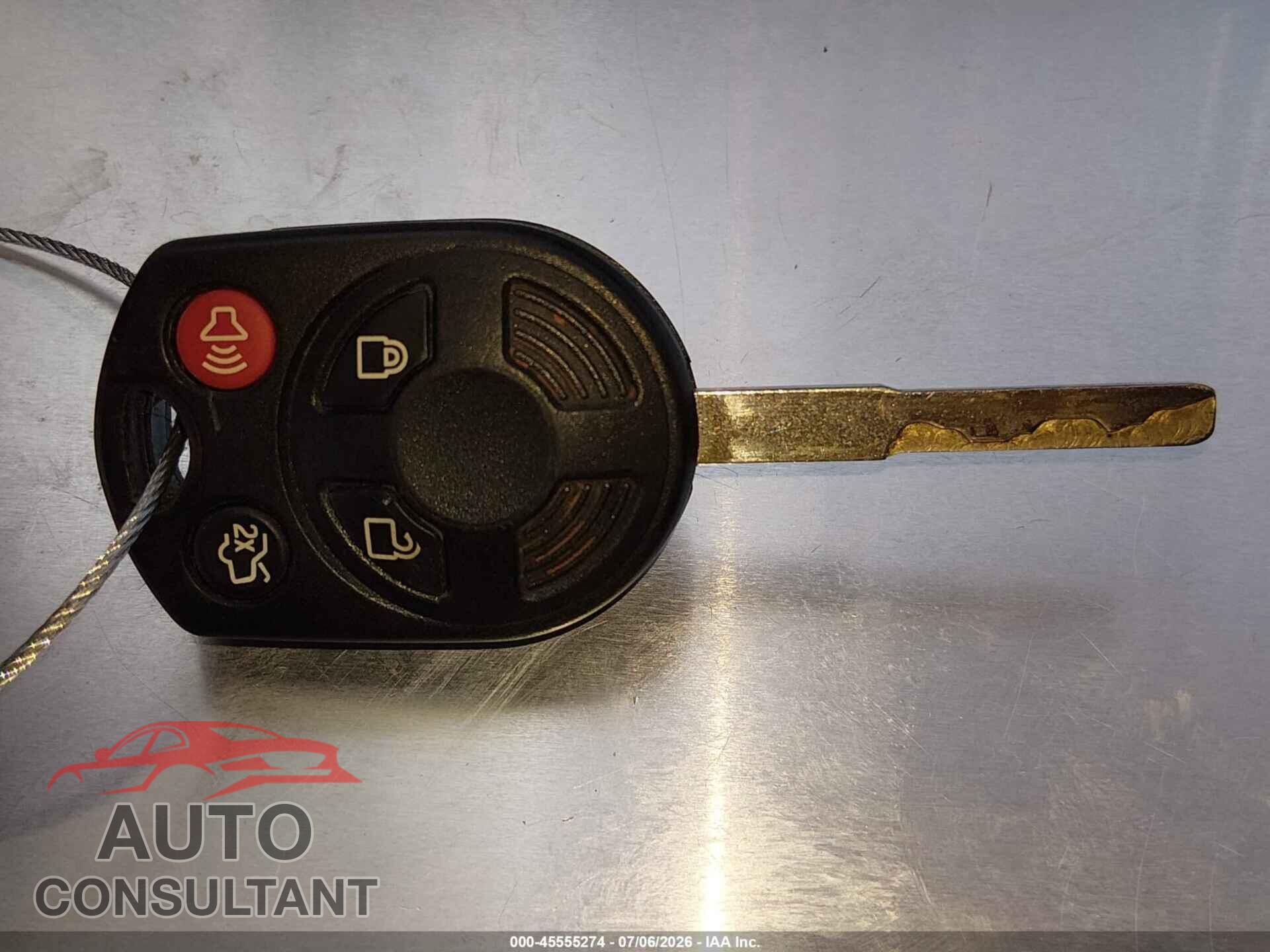 FORD FOCUS 2017 - 1FADP3FE2HL303959