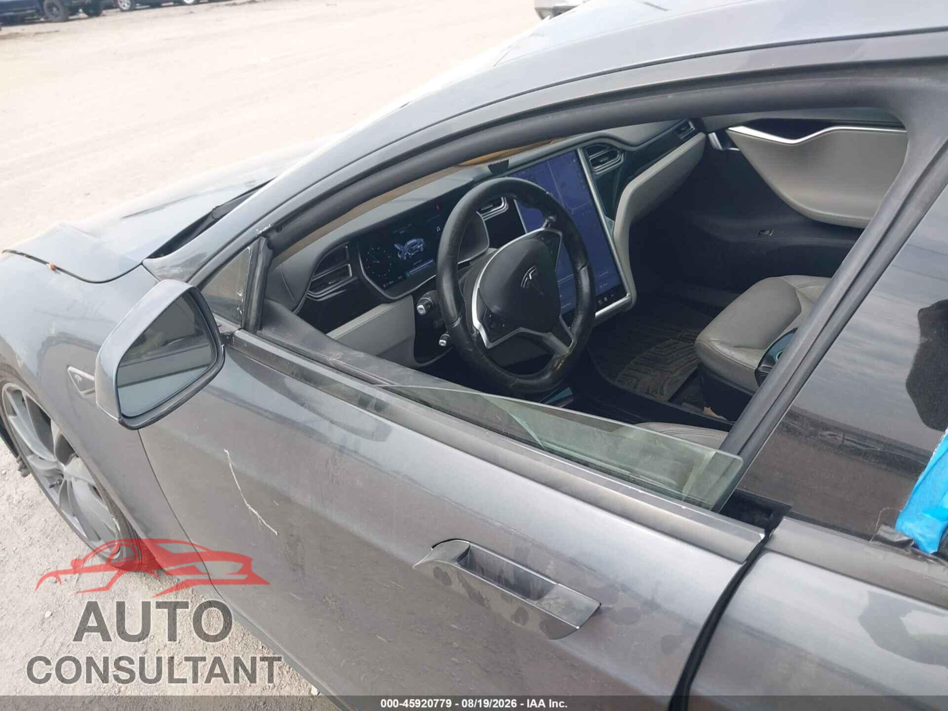 TESLA MODEL S 2015 - 5YJSA1S20FF087919