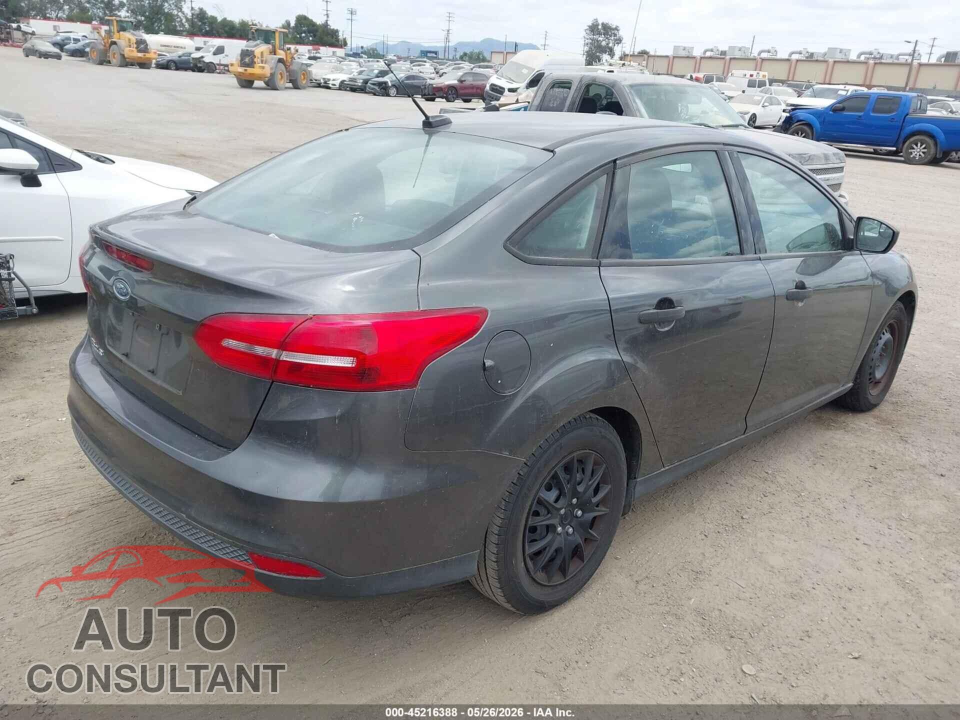 FORD FOCUS 2015 - 1FADP3E28FL261964