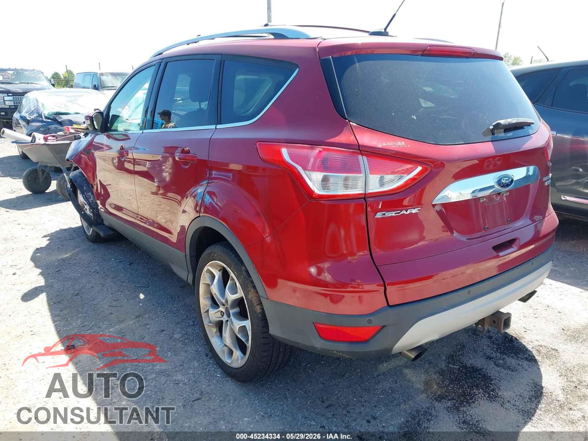 FORD ESCAPE 2016 - 1FMCU9J91GUC20846