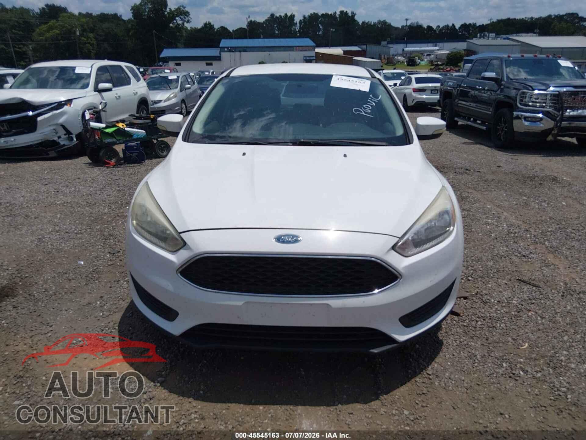 FORD FOCUS 2015 - 1FADP3F2XFL292244