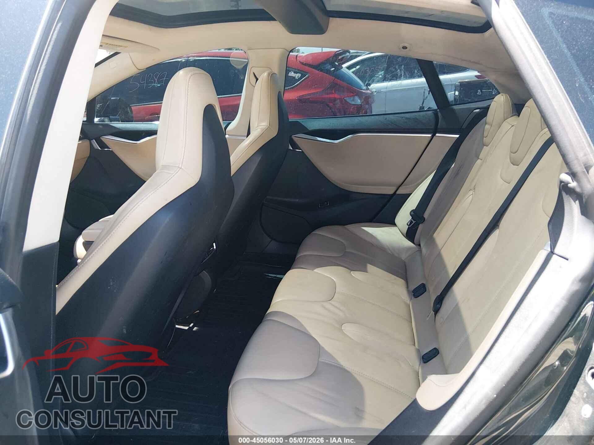 TESLA MODEL S 2013 - 5YJSA1CN7DFP06019
