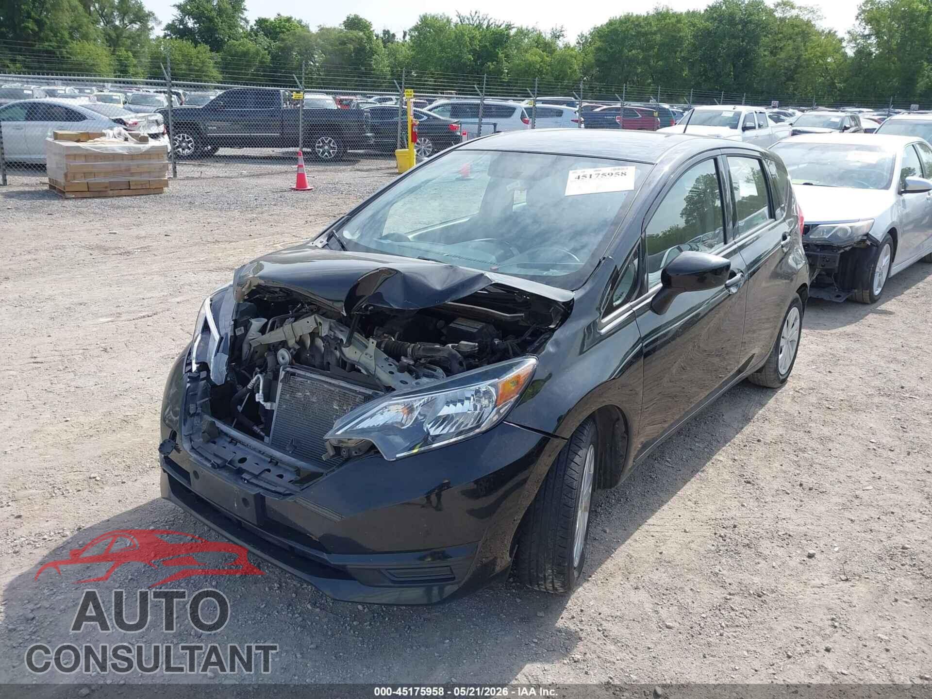 NISSAN VERSA NOTE 2017 - 3N1CE2CP1HL367302