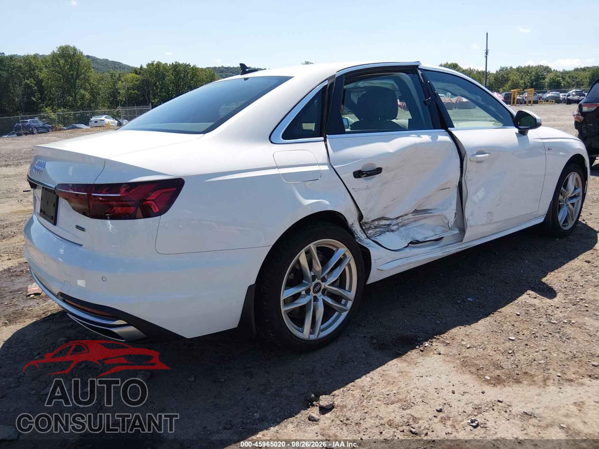 AUDI A4 2021 - WAUDAAF44MA018917