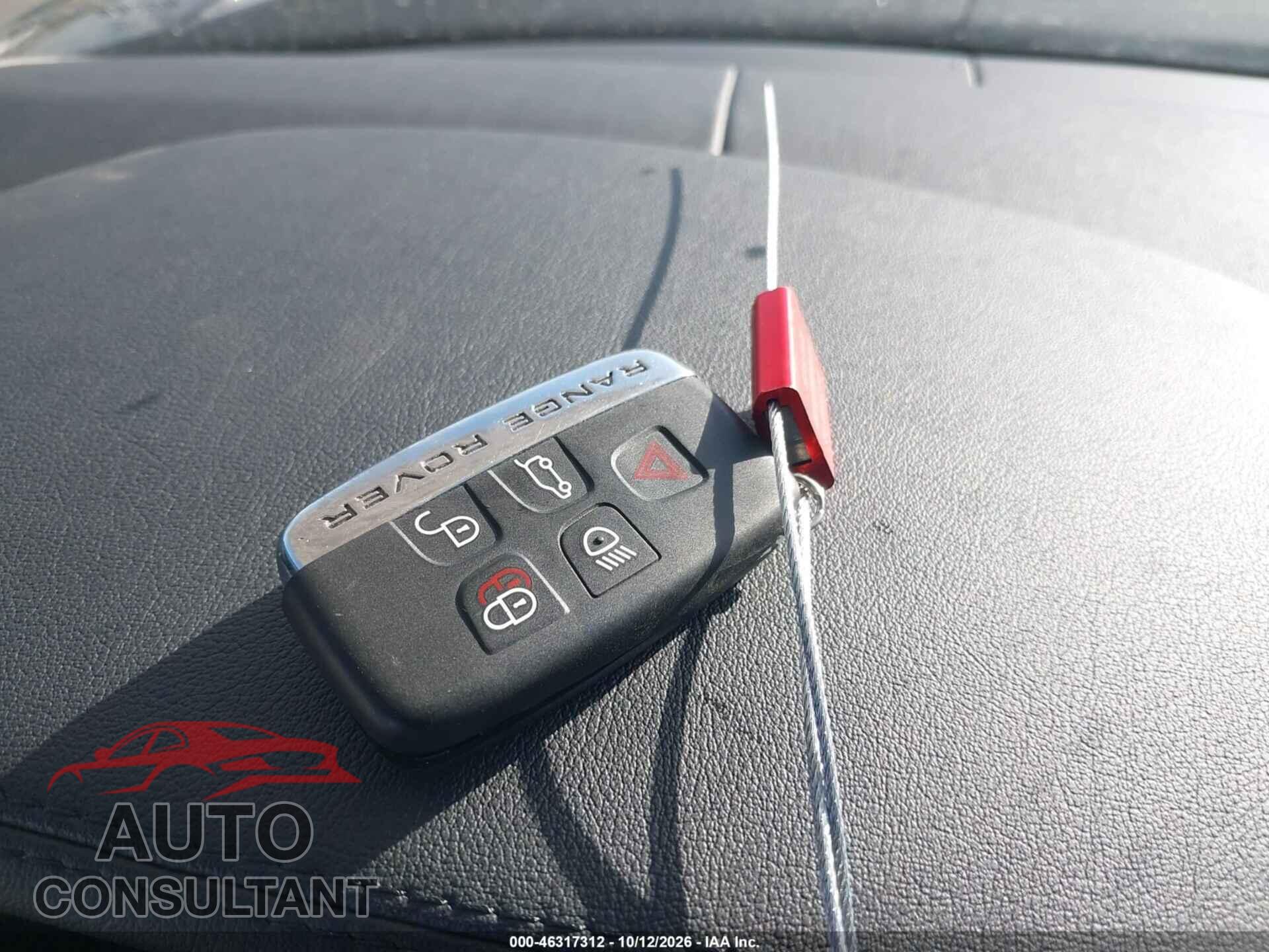 LAND ROVER RANGE ROVER 2015 - SALGS2VFXFA240444