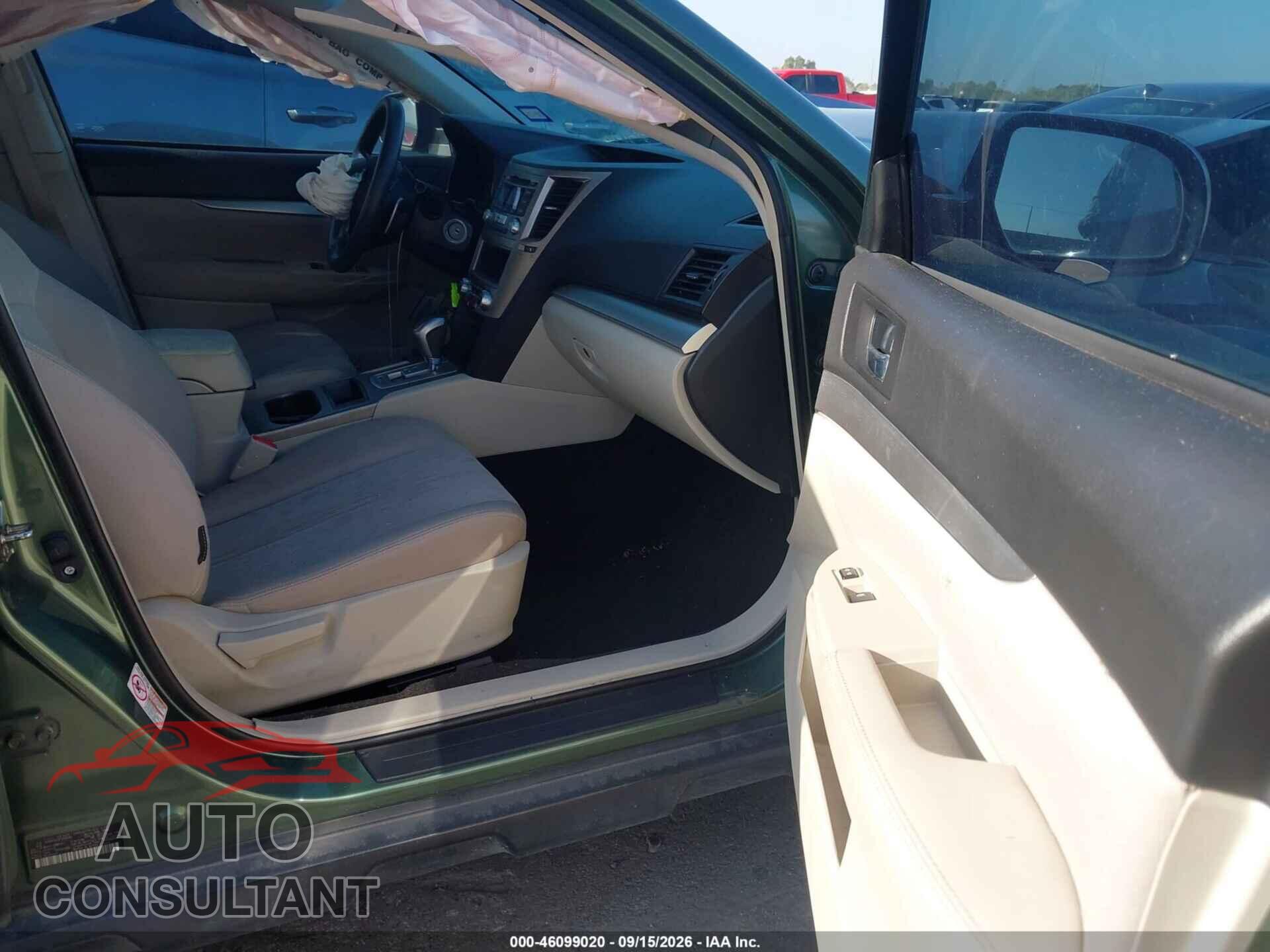 SUBARU OUTBACK 2014 - 4S4BRCAC3E3286145