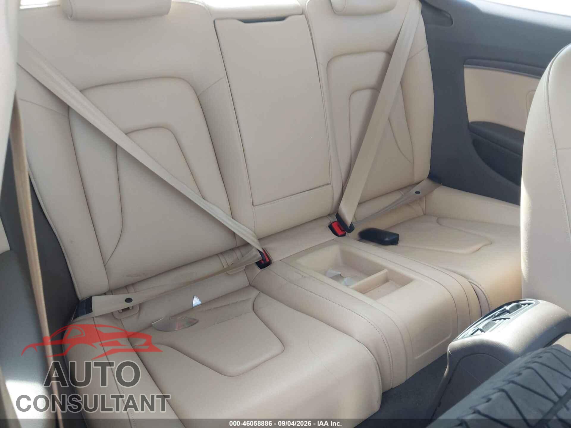 AUDI A5 2014 - WAULFAFR5EA031590