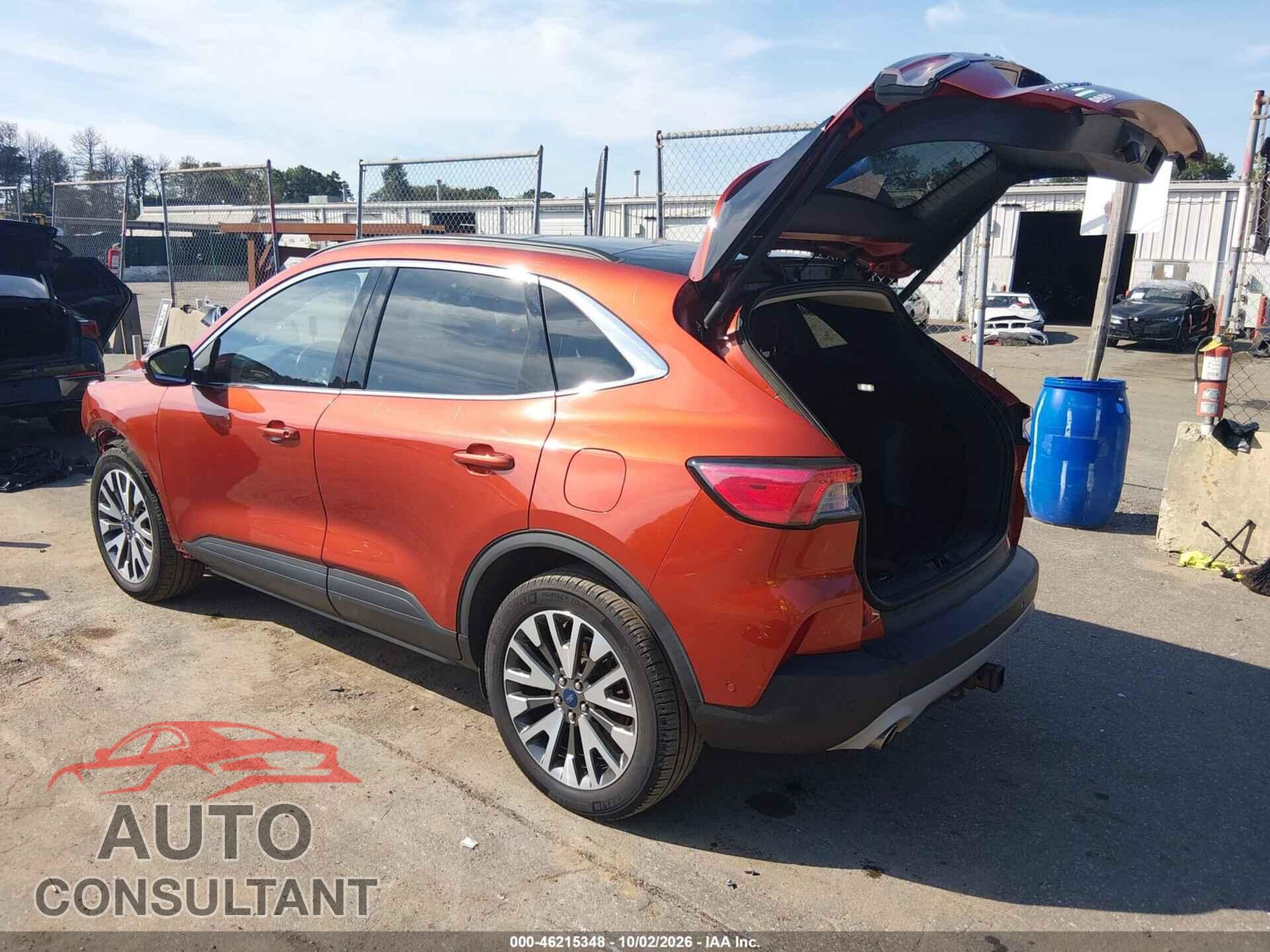 FORD ESCAPE 2020 - 1FMCU9J93LUA44666
