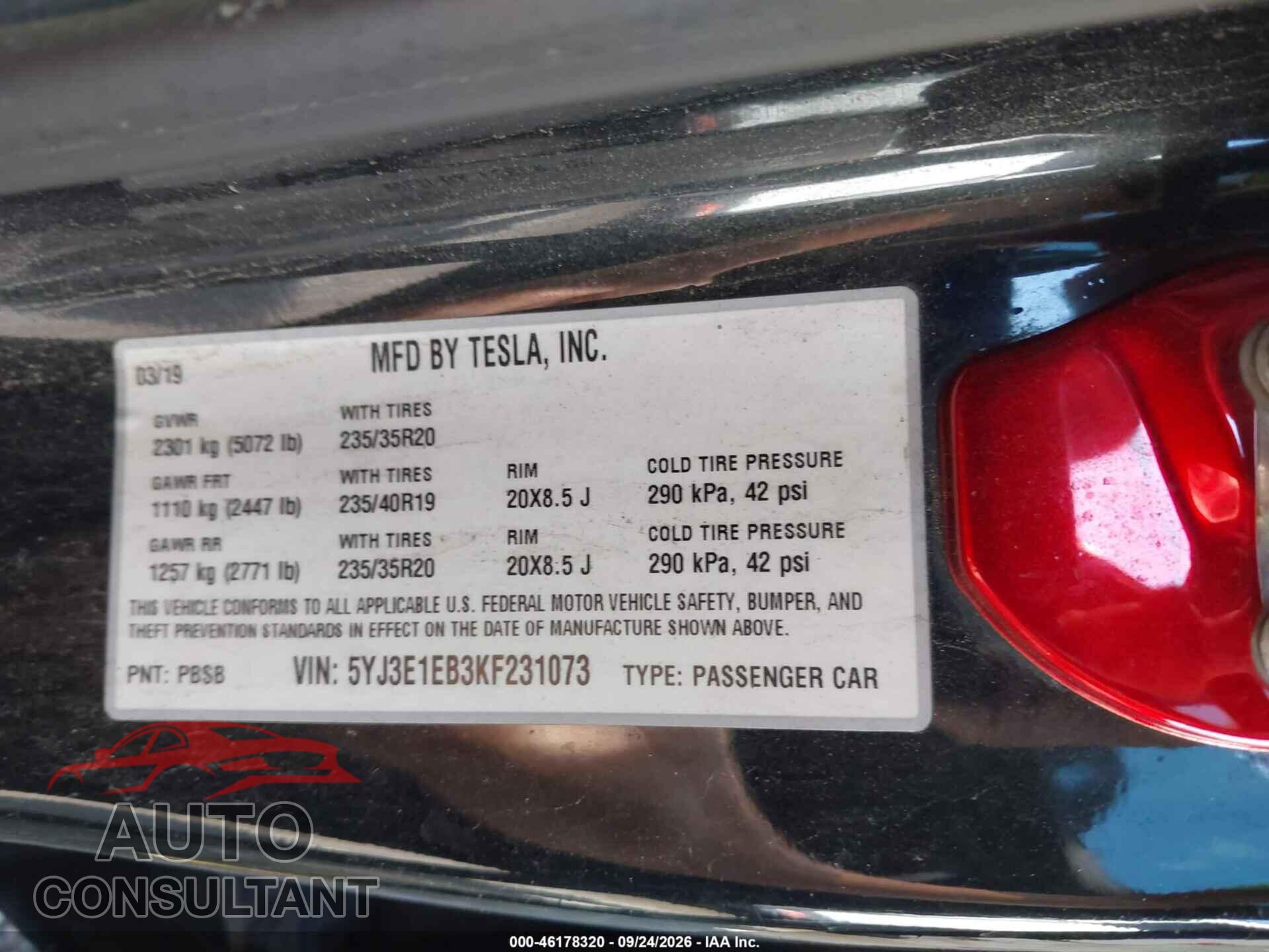 TESLA MODEL 3 2019 - 5YJ3E1EB3KF231073
