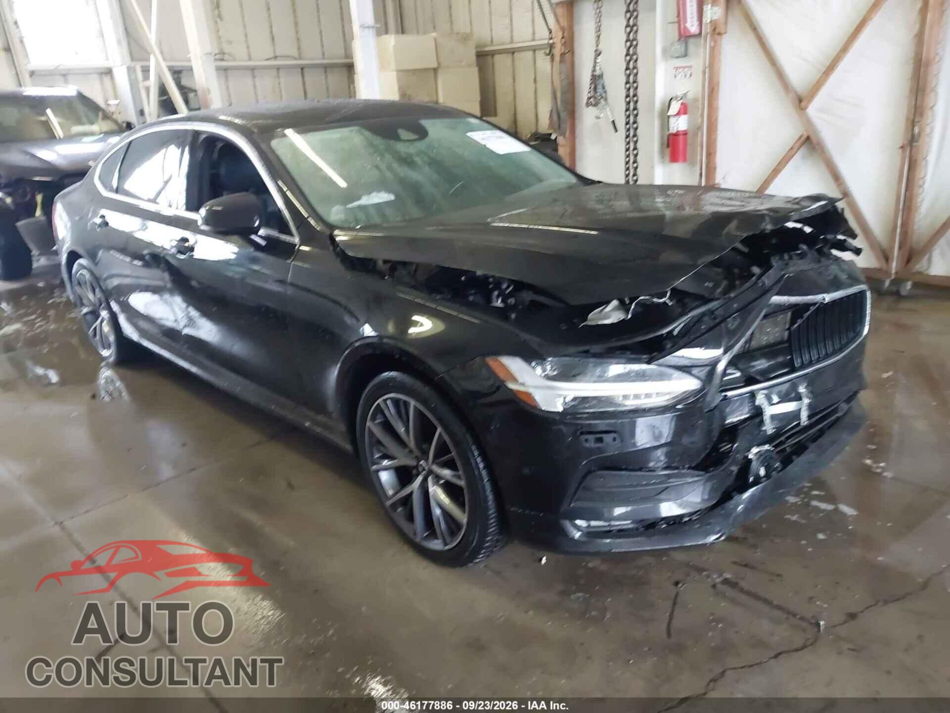 VOLVO S90 2018 - LVY982MKXJP036674