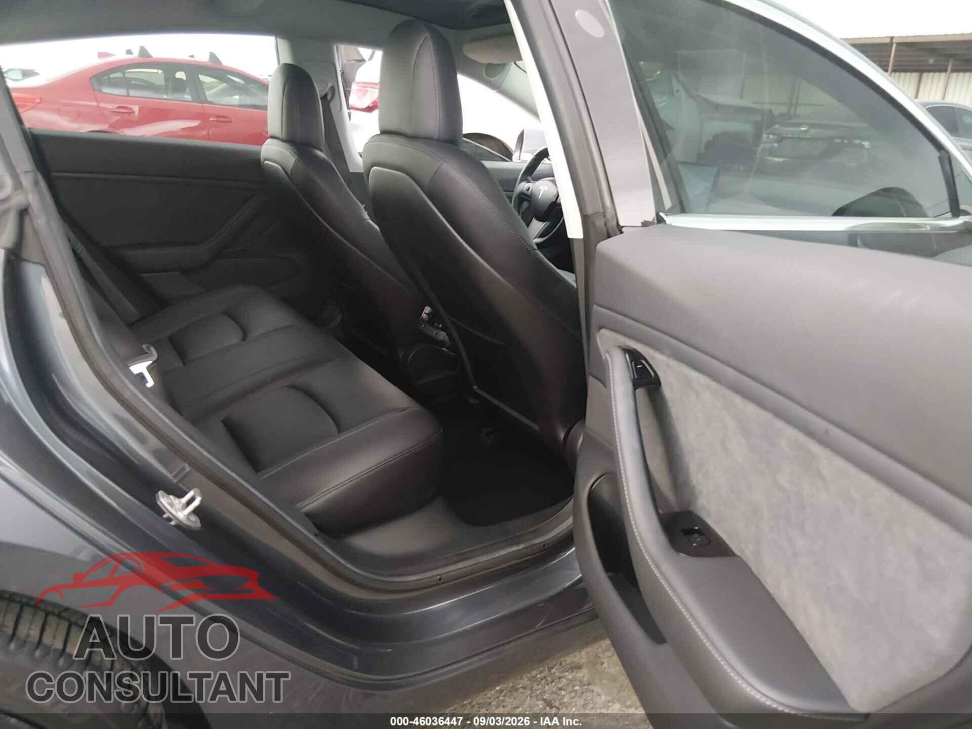 TESLA MODEL 3 2018 - 5YJ3E1EA2JF018900