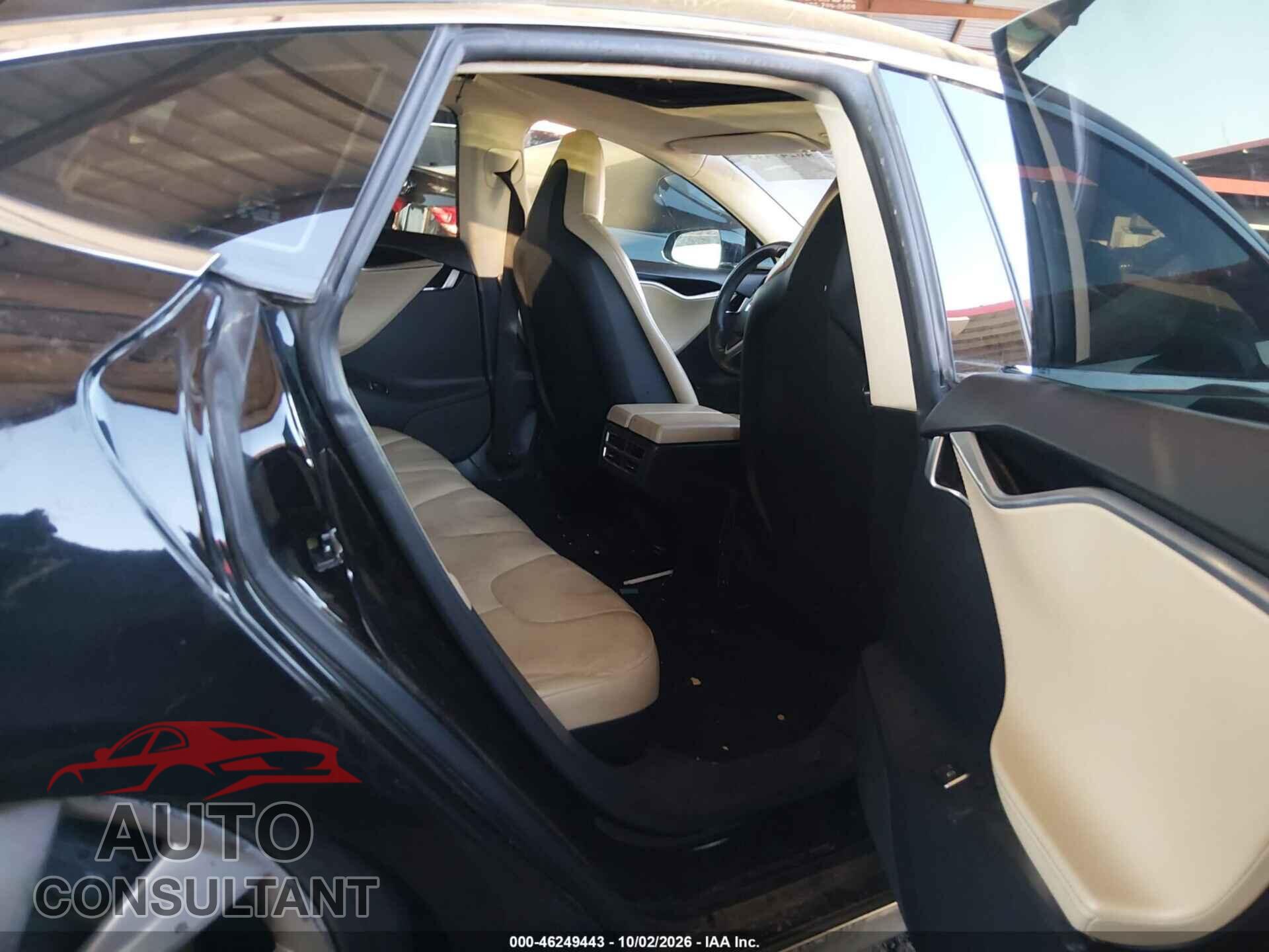 TESLA MODEL S 2013 - 5YJSA1CPXDFP21048