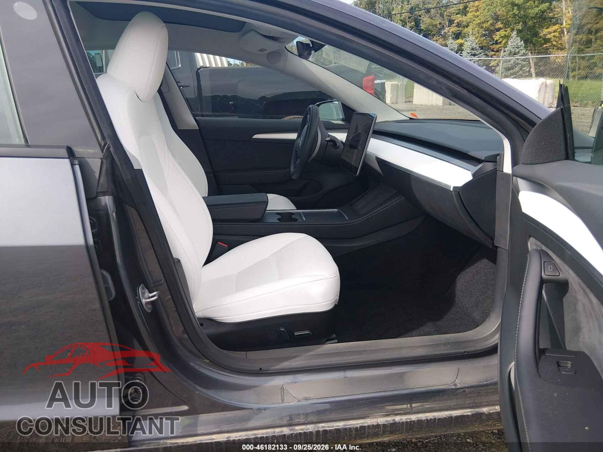 TESLA MODEL 3 2023 - 5YJ3E1EA9PF669014