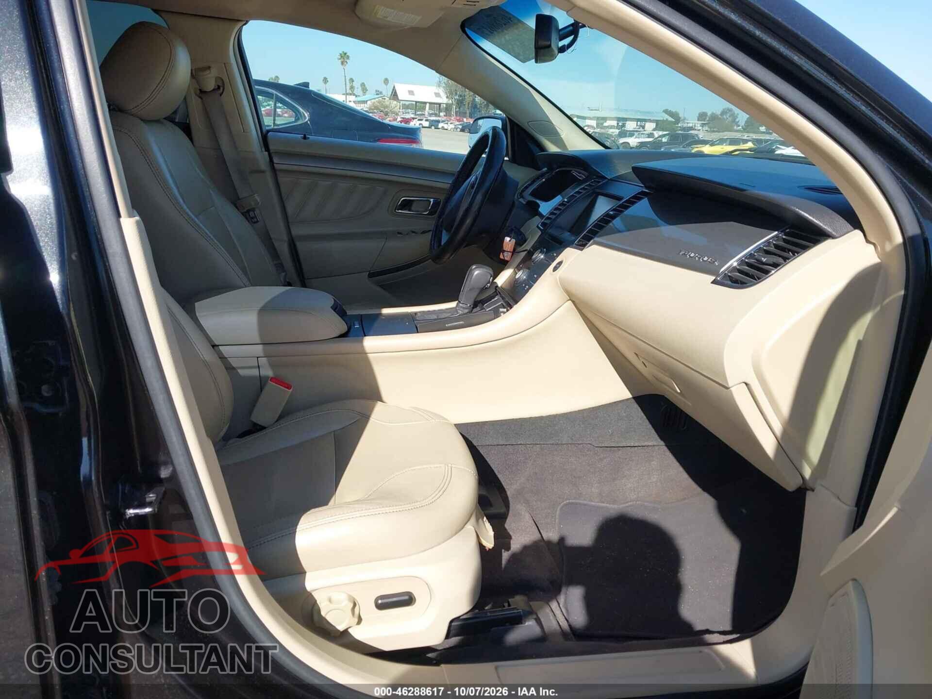 FORD TAURUS 2013 - 1FAHP2E81DG120952